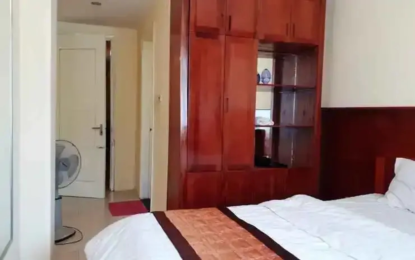 Simple Hostel