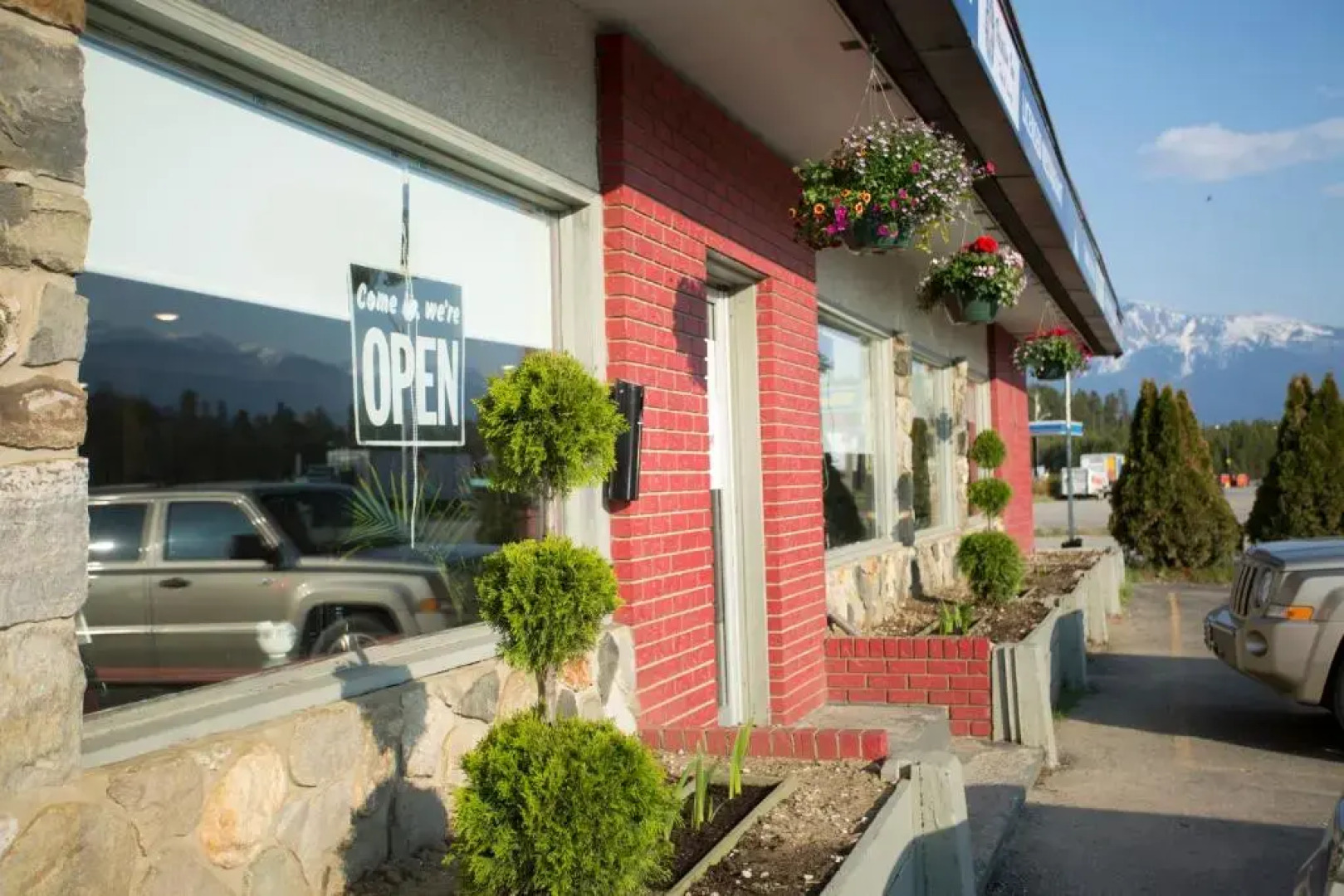 Premier Mountain Lodge and Suites