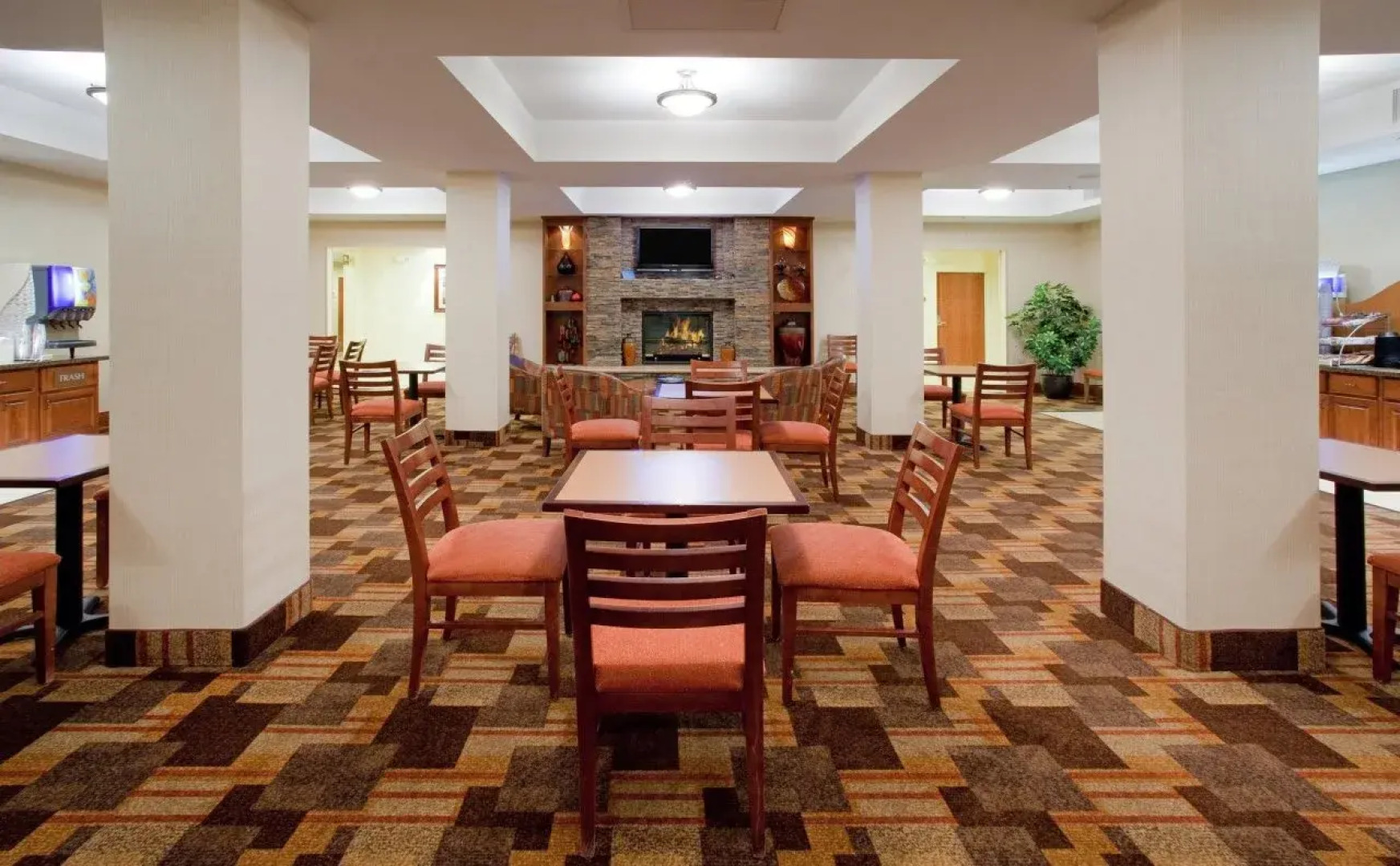 Holiday Inn Express & Suites Loveland by IHG