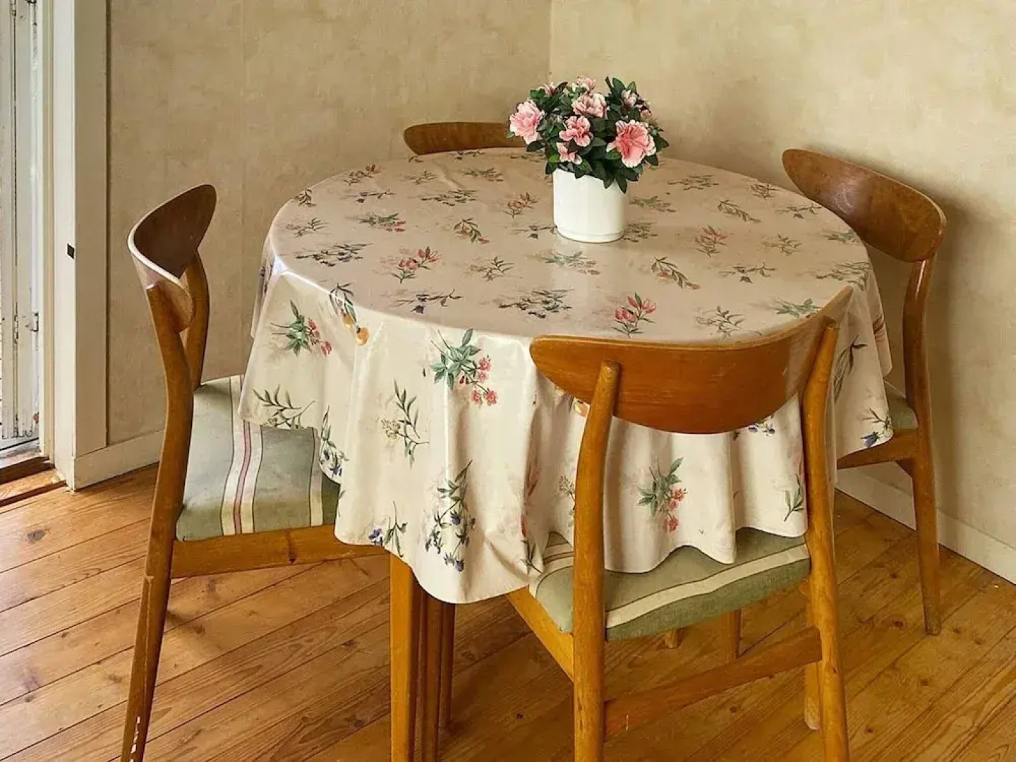 4 Person Holiday Home in Vetlanda-by Traum