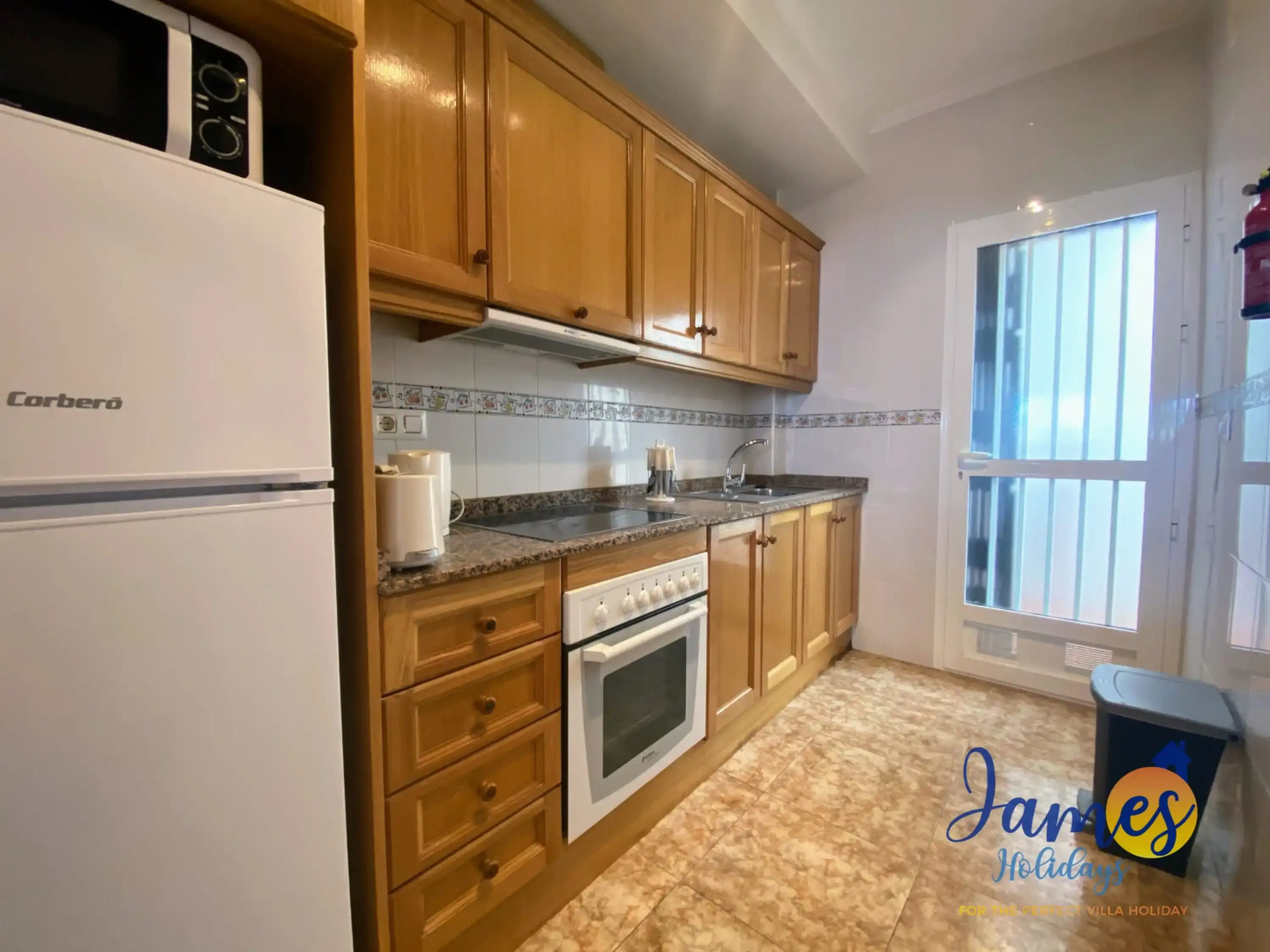 La Cinuelica R14, Grd flr apmt with Com pool L146