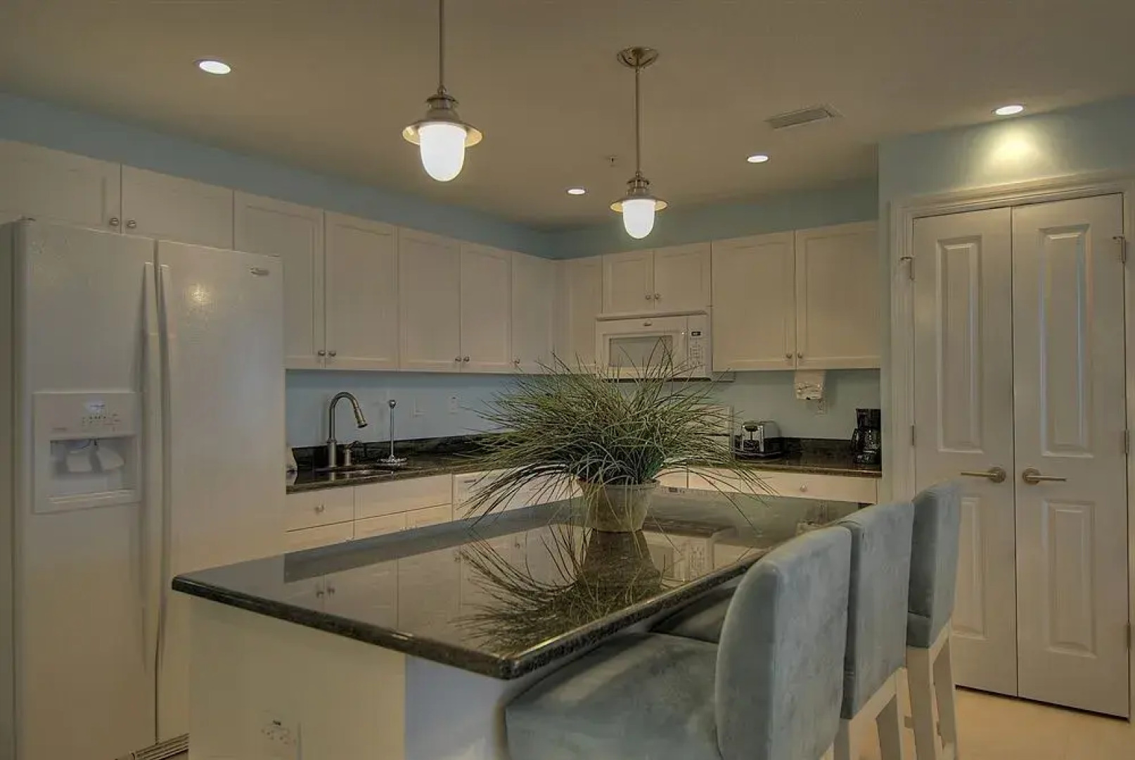 Harborside Suites at Little Harbor