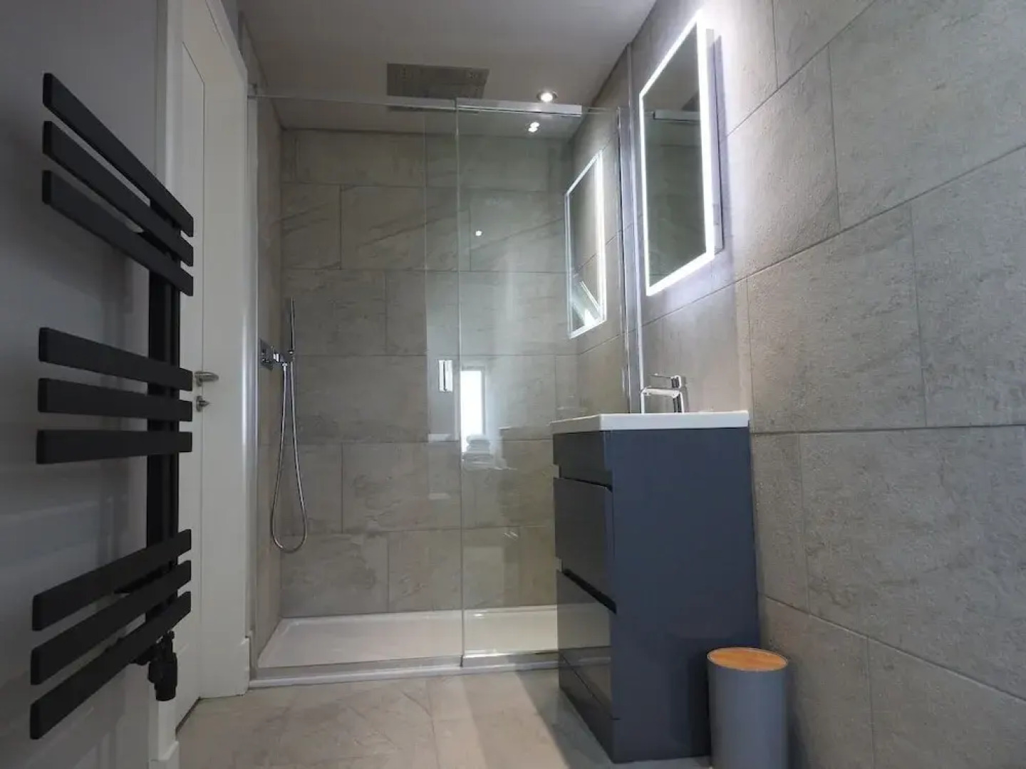 House Of Juniper - The Manse