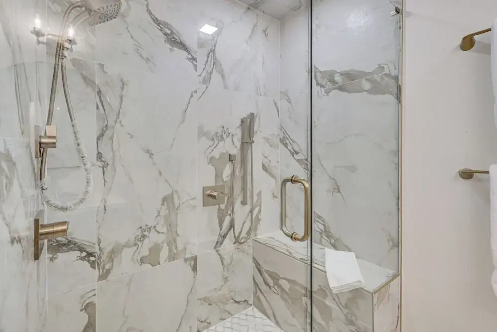 Lutz Home w/ Game Room: 7 Mi to Adventure Island!