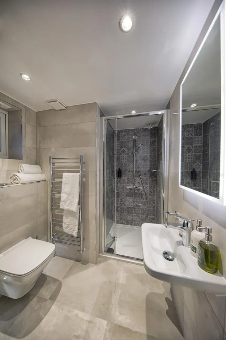 José Pizarro The Swan Inn Esher