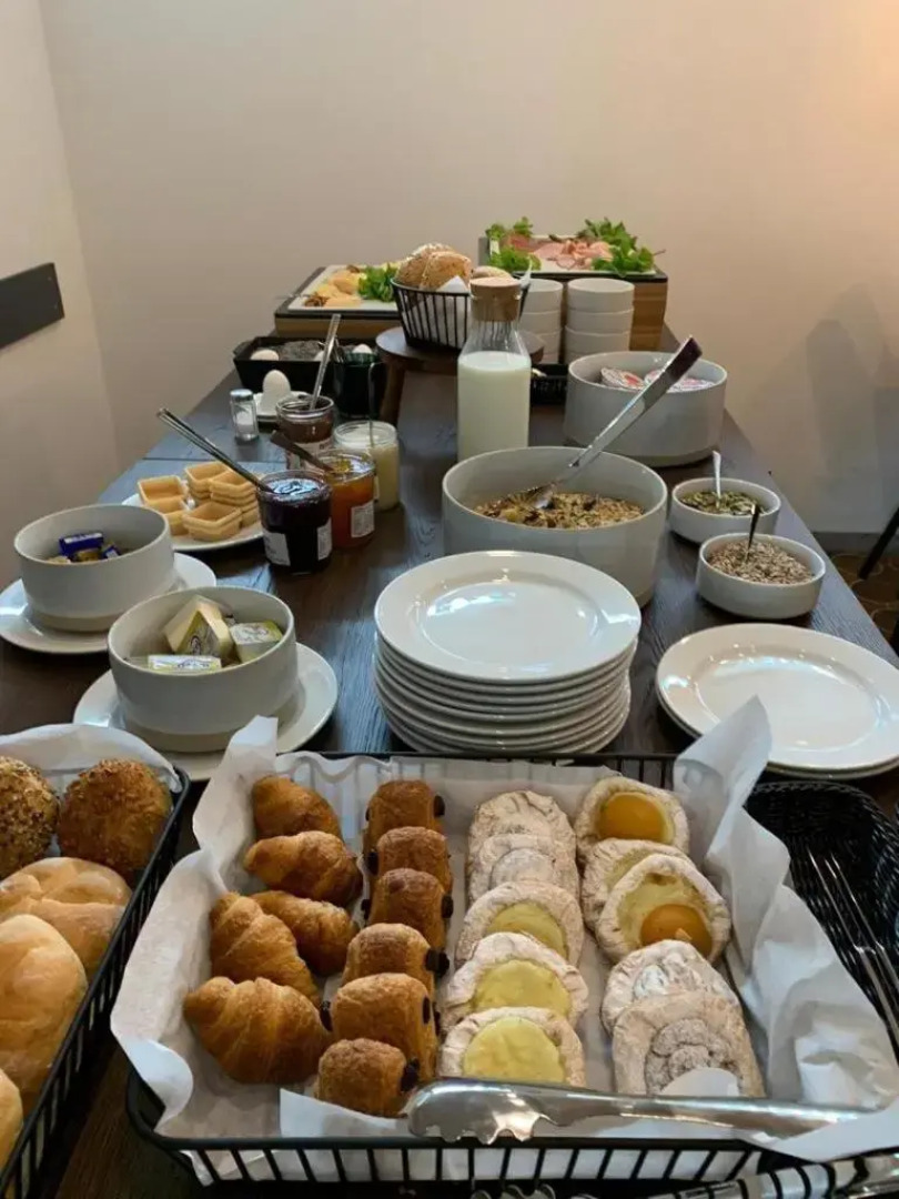 Hotel Clement - Bed & Breakfast