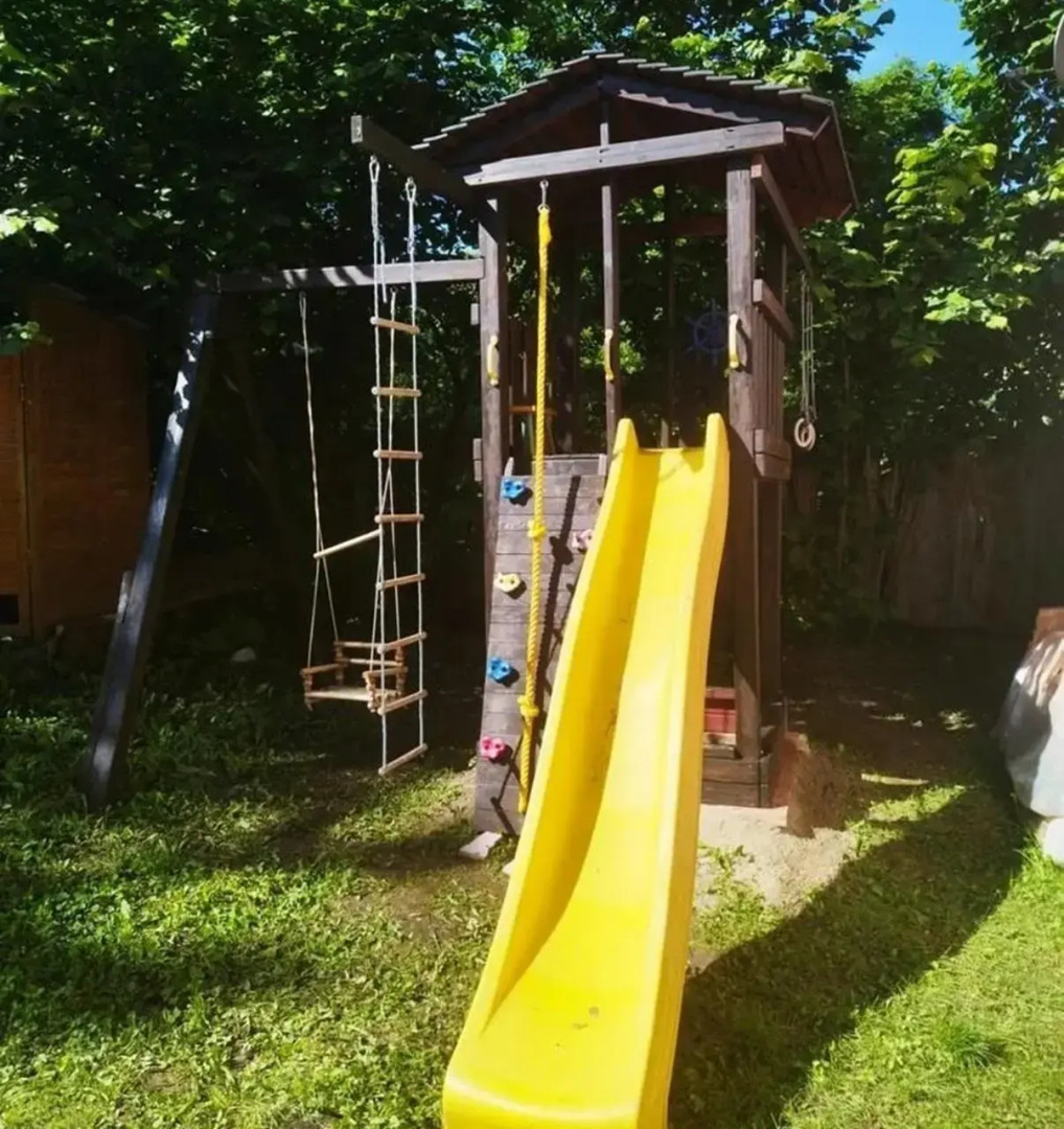 Уютные домики с выходом на реку Белая