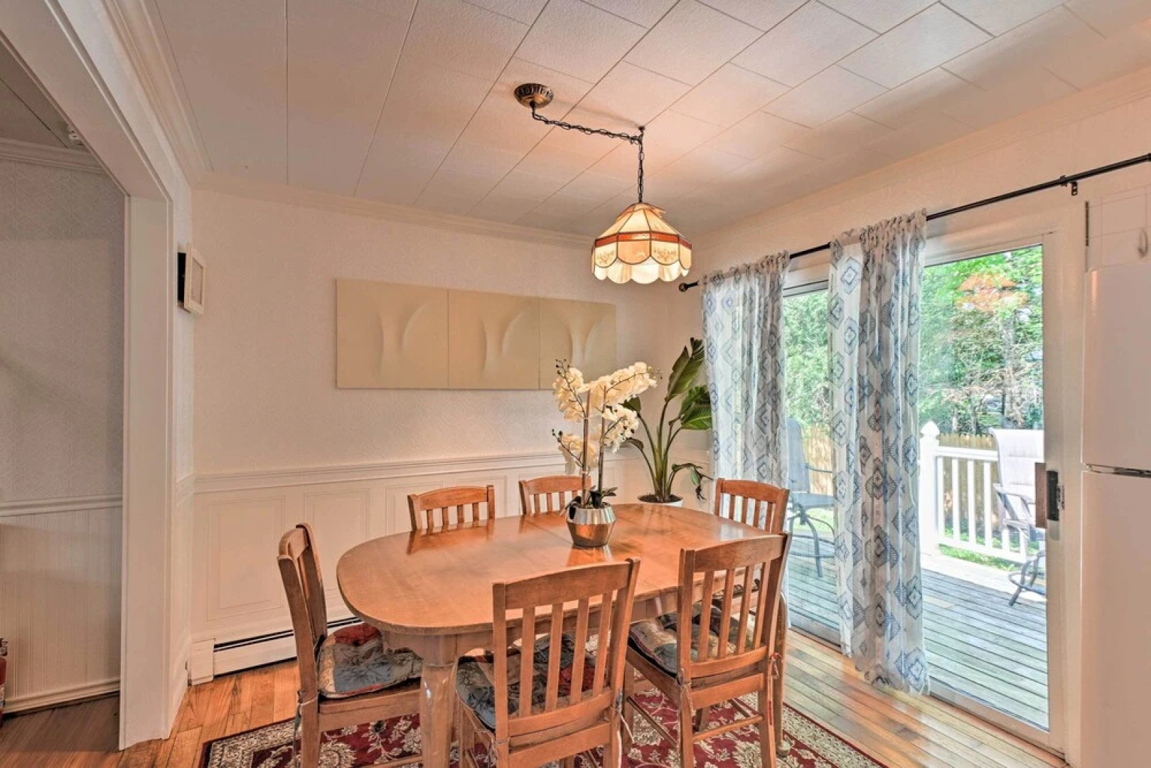 Cute Ellsworth Home w/ Deck, 16 Mi to Acadia!