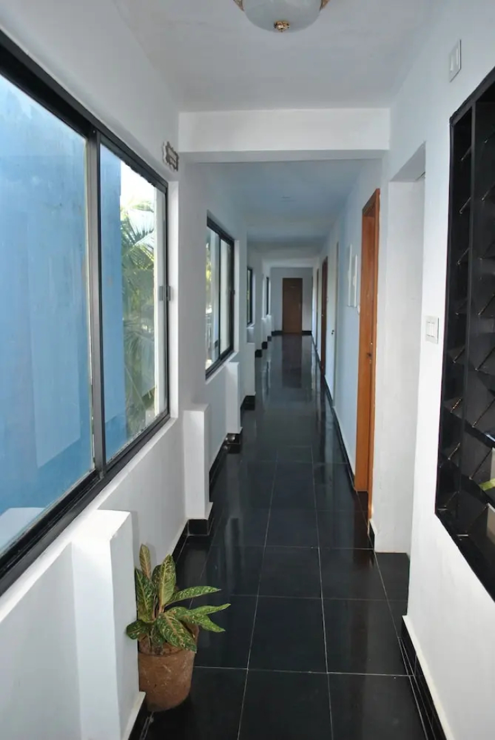 Newton Neelakanta Boutique – Kovalam