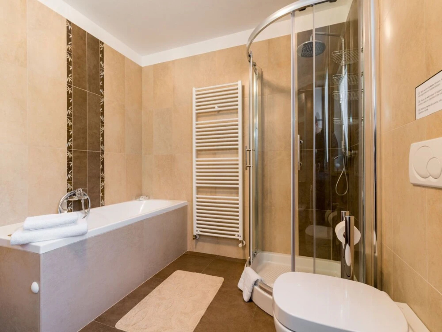 Spacious Holiday Home with Beautiful Sea View From All Parts of the House