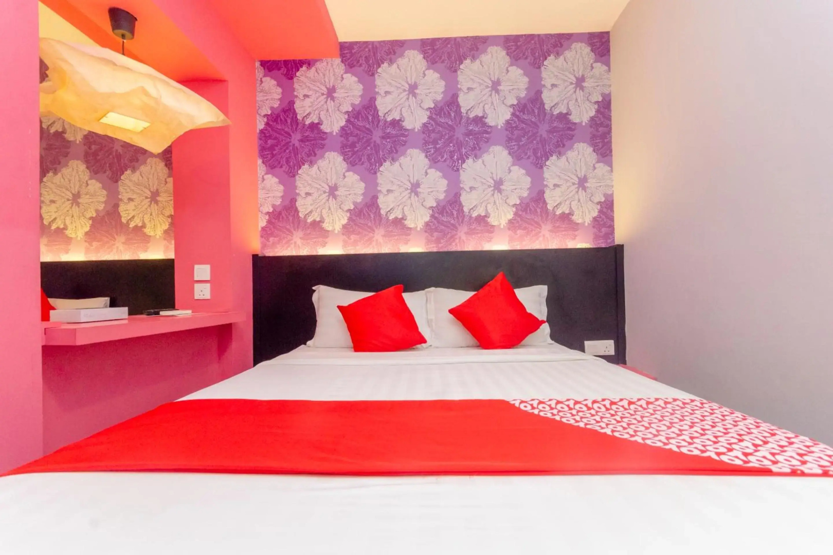 Rooms Boutique Hotel