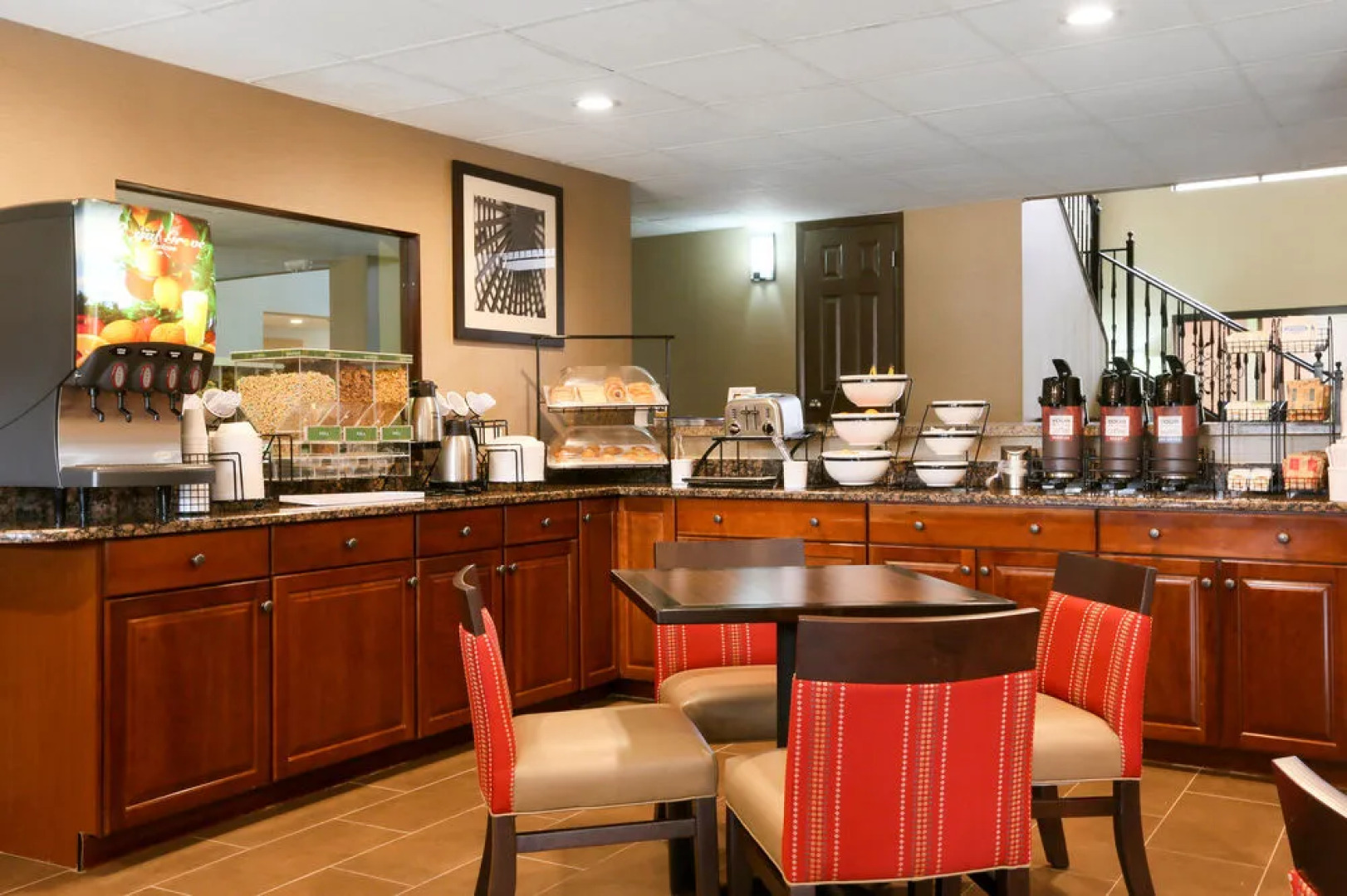 Comfort Inn & Suites