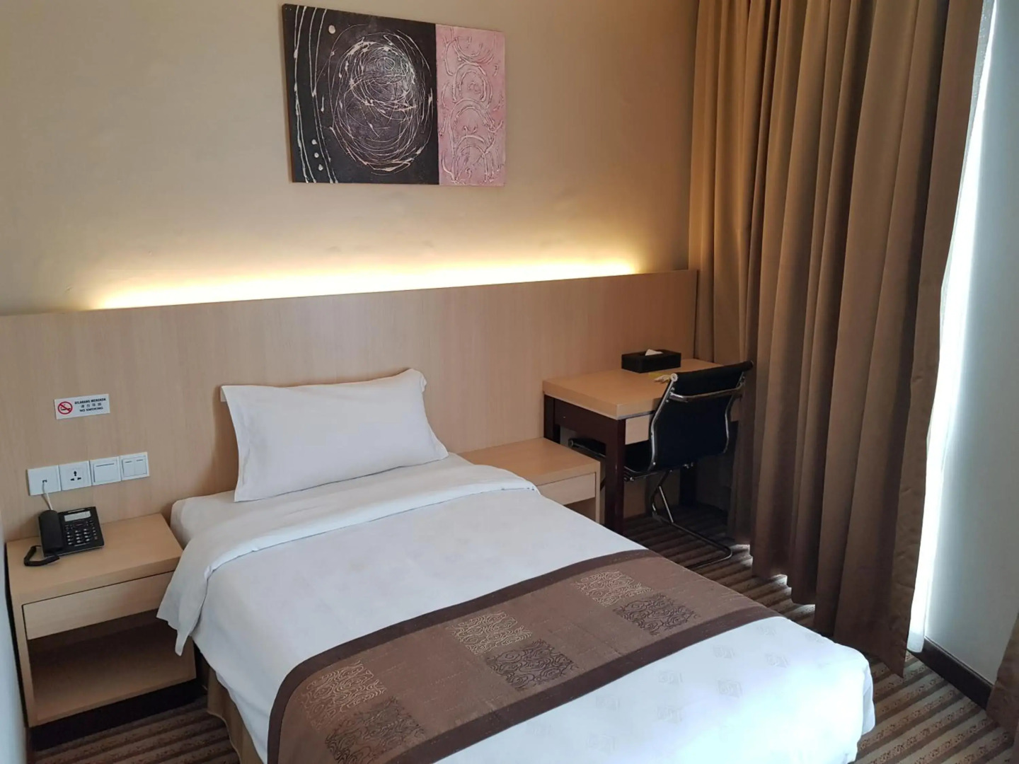 DeHome Boutique Hotel