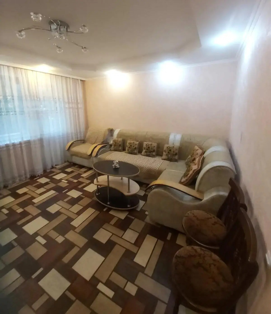 Апартаменты на улице Бызова 24