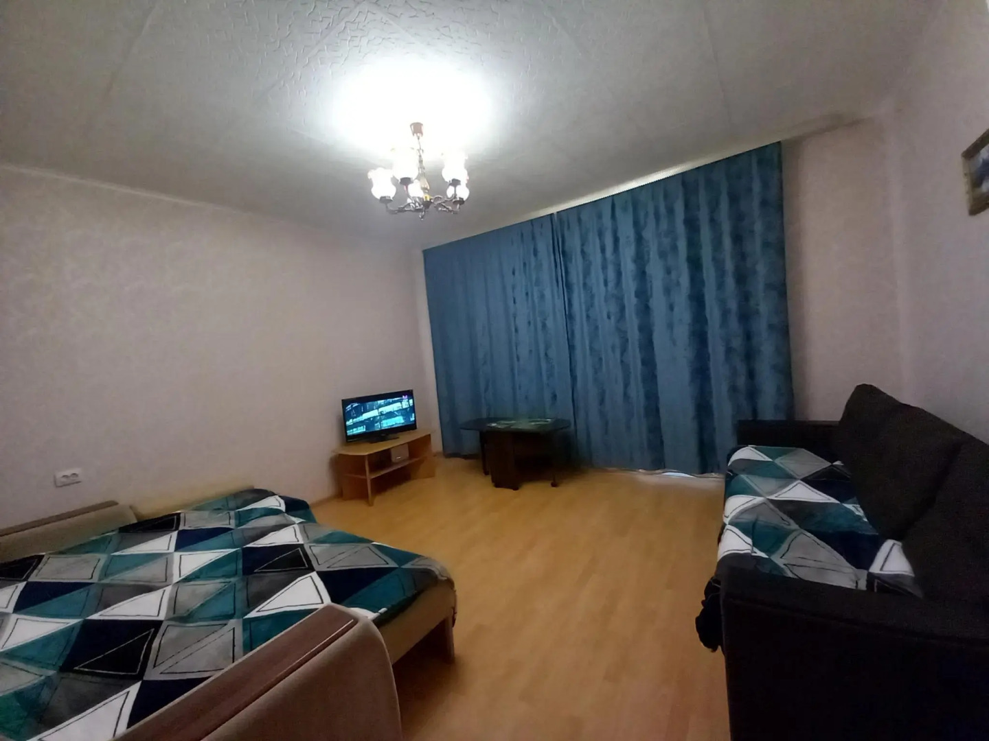 Апартаменты на улице Тихонова 8