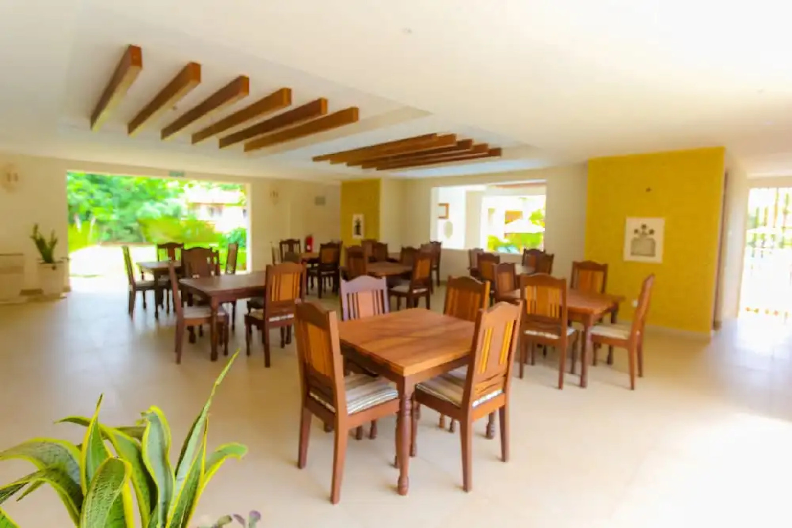 Villa Mandhari- Diani Beach