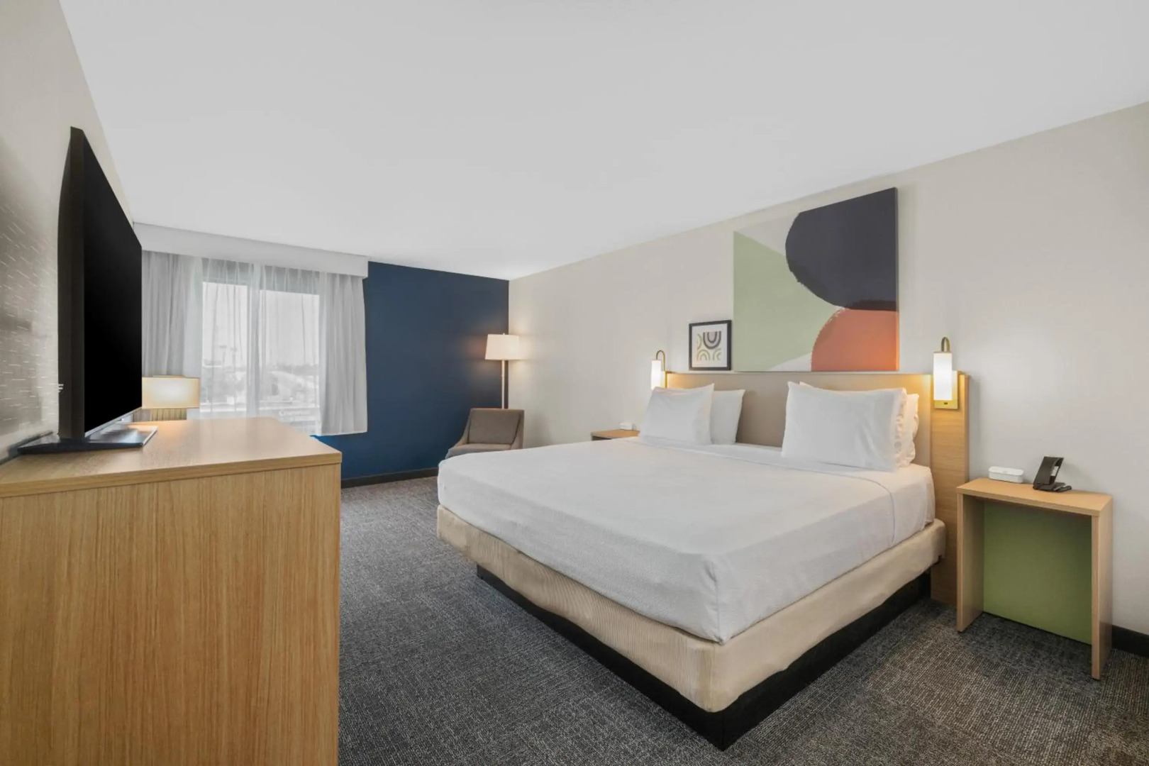 Spark by Hilton Bakersfield Central