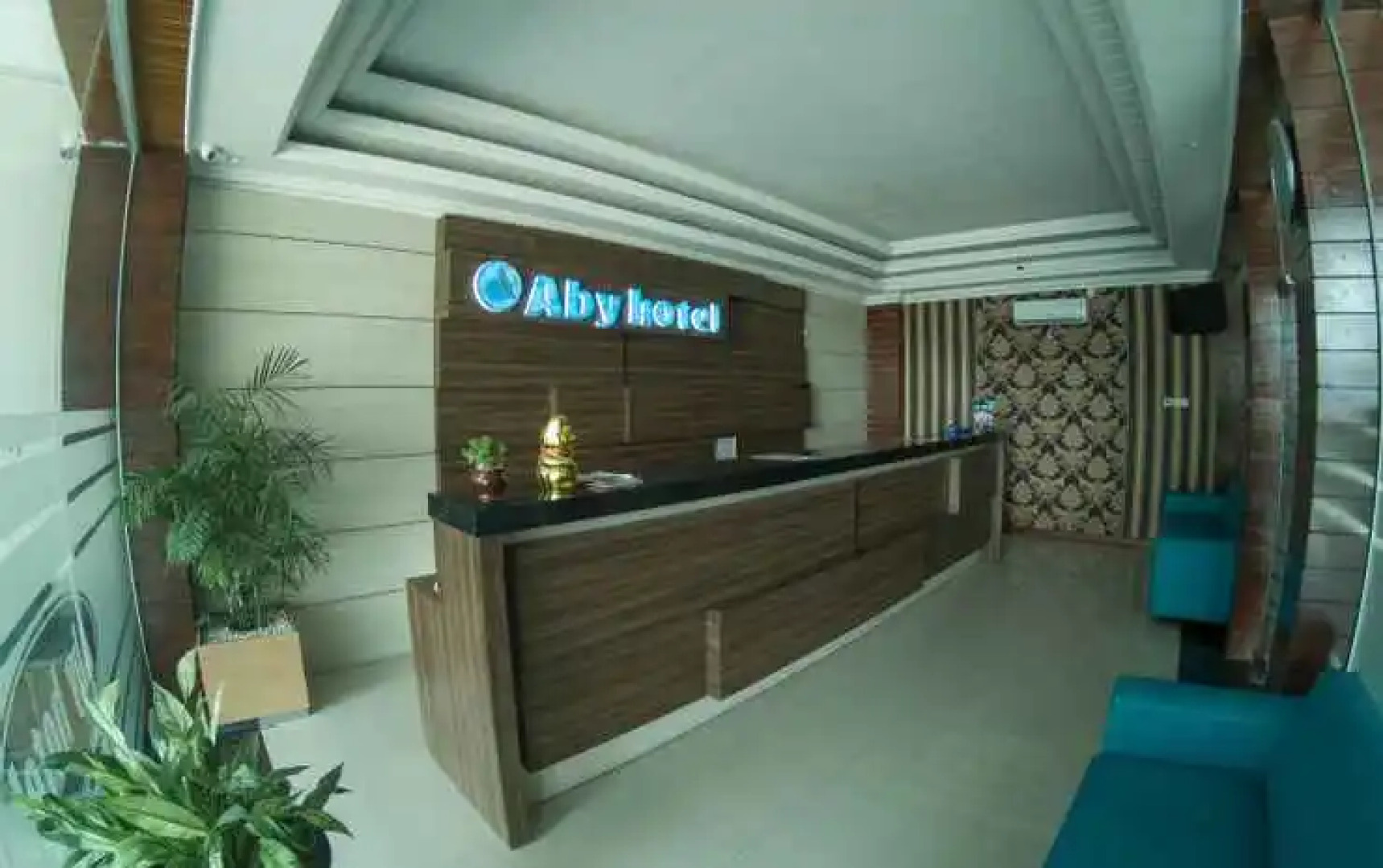 Aby Hotel Lumajang