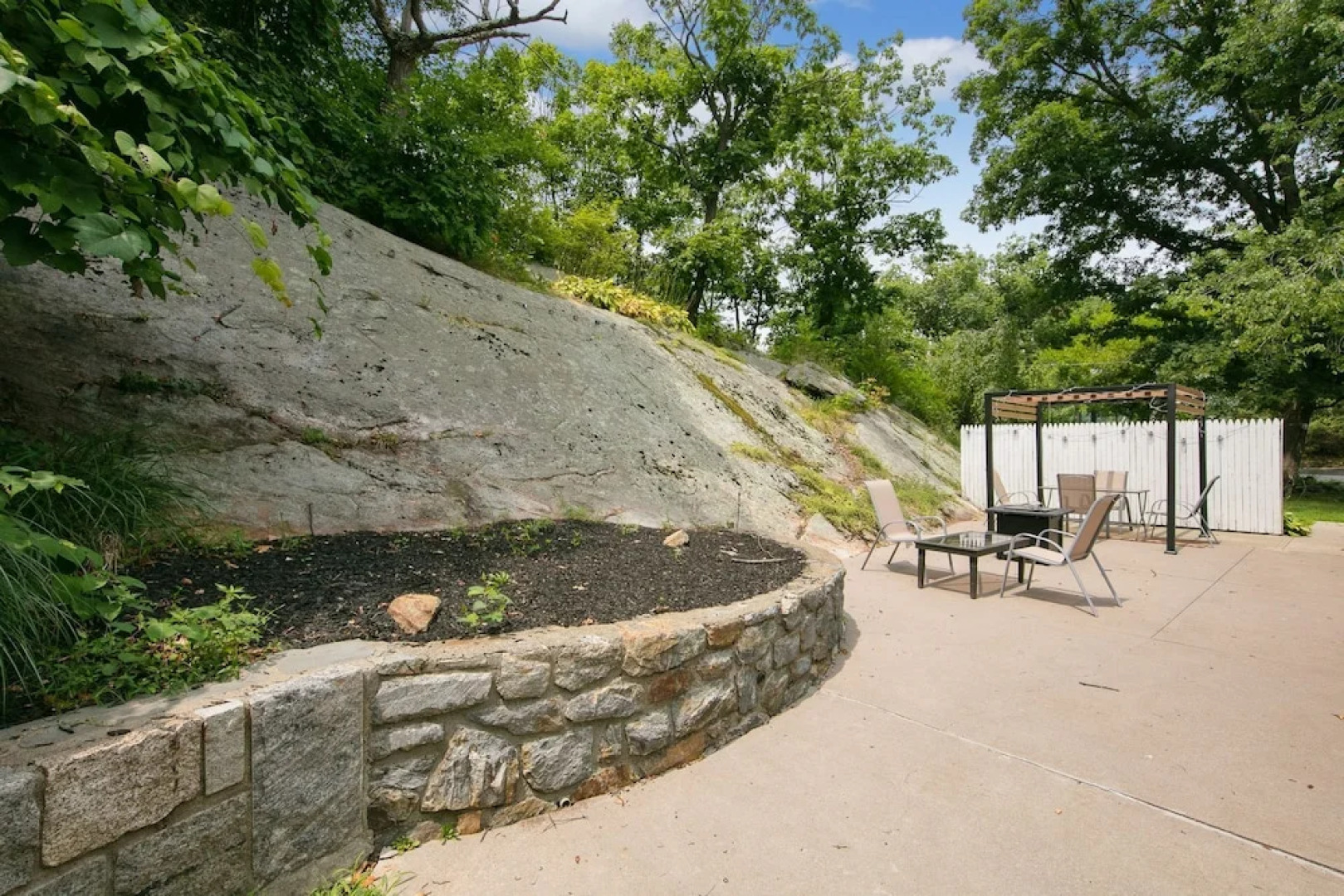 The Villa Falls Guest House