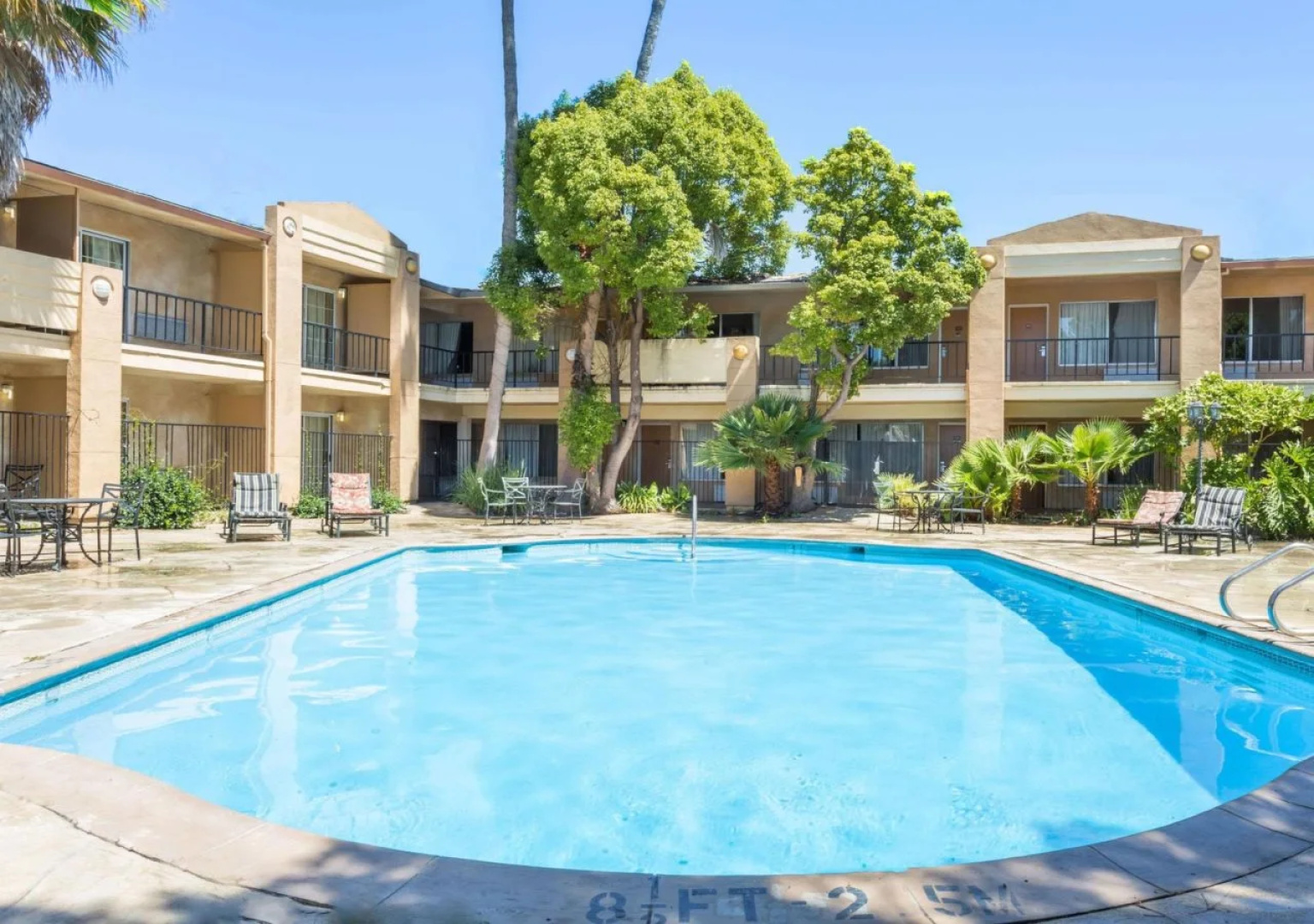Motel 6 Vallejo, CA – Napa Valley