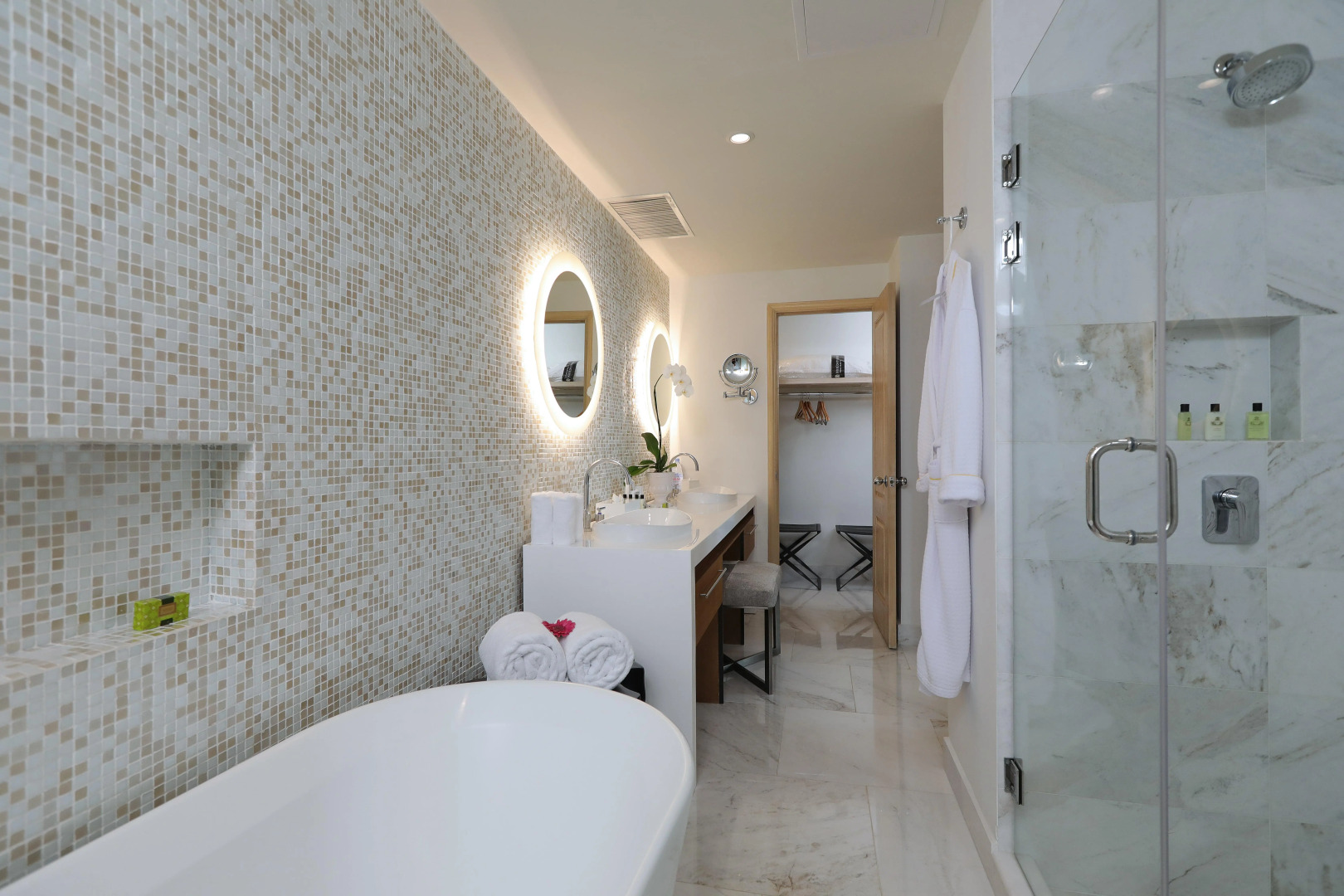 InterContinental Tegucigalpa at Multiplaza Mall by IHG