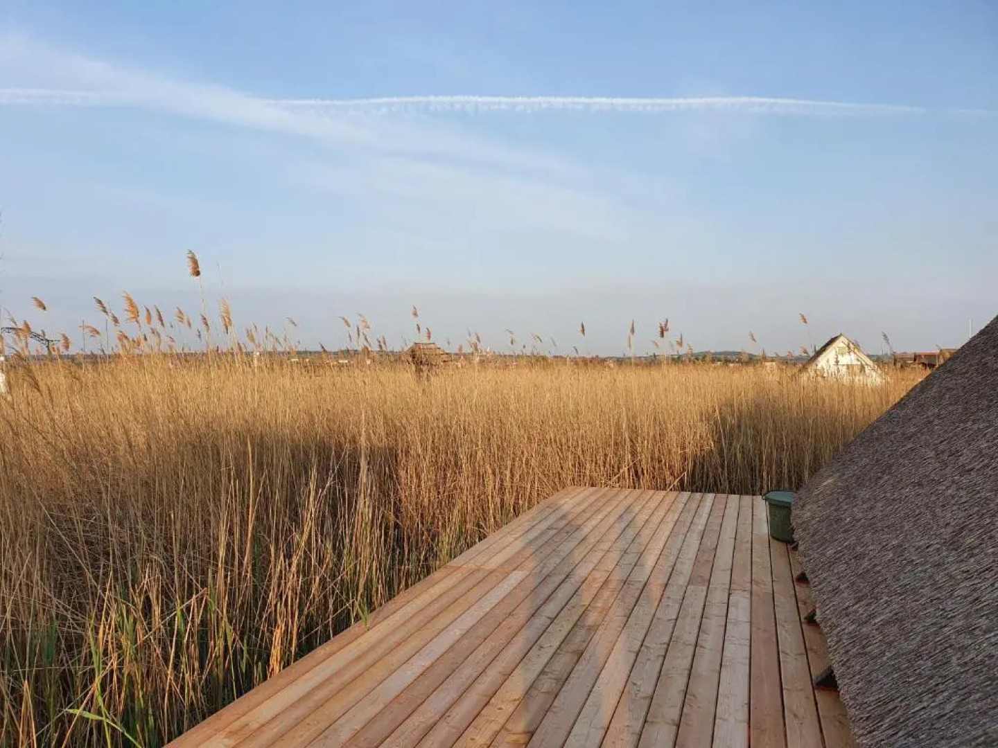 Mountains And Lakes - Romantika 5 Beach Bungalow