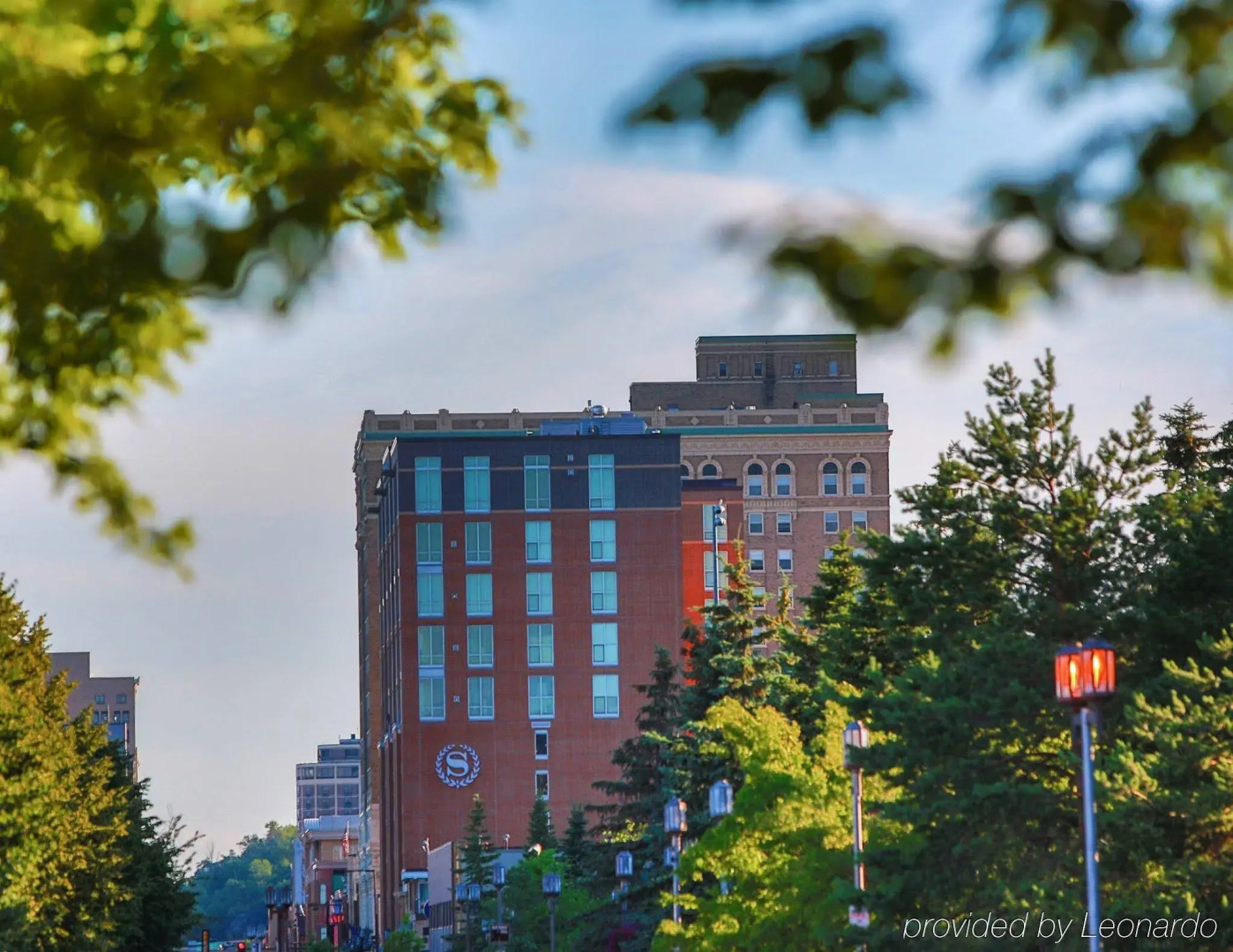 Sheraton Duluth Hotel