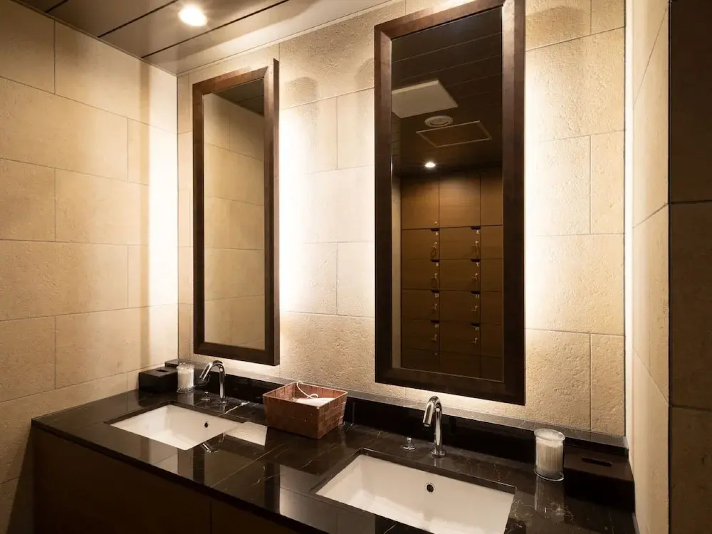 Super Hotel Ehime Ozu Inter Onsen Asagirinoyu