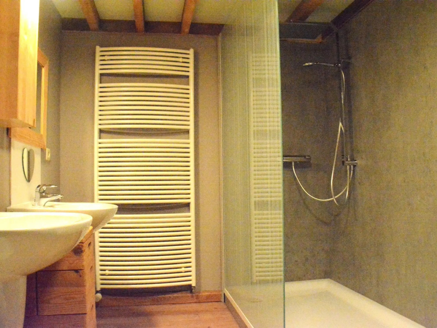 Champlon Villa Near Forest