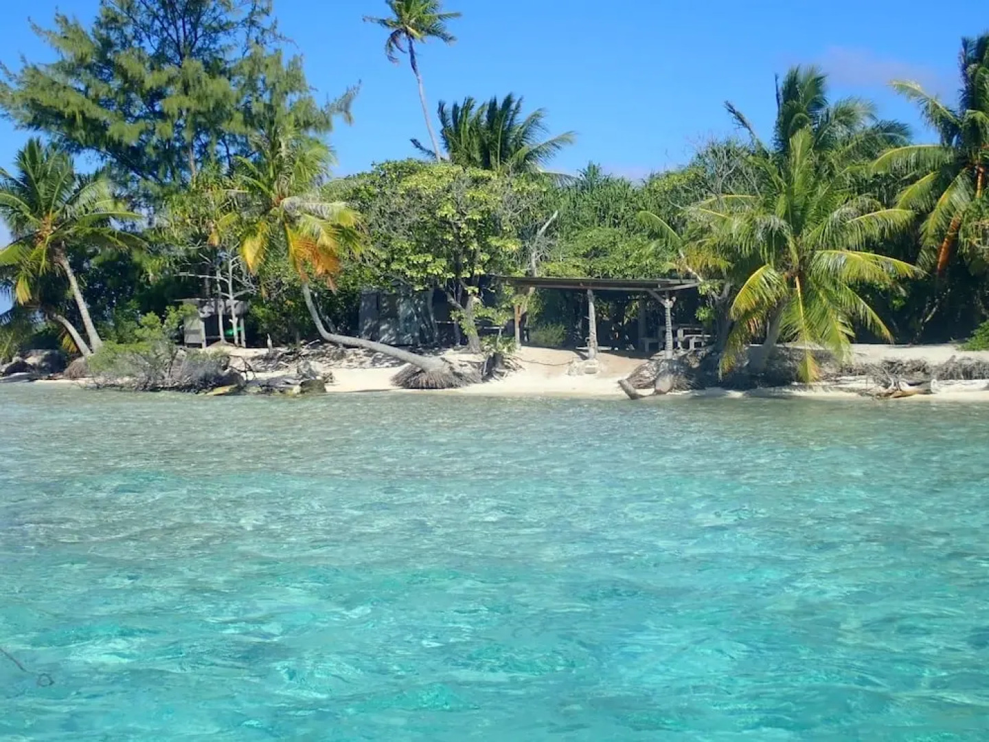 Rangiroa Tiputa Lodge B&B