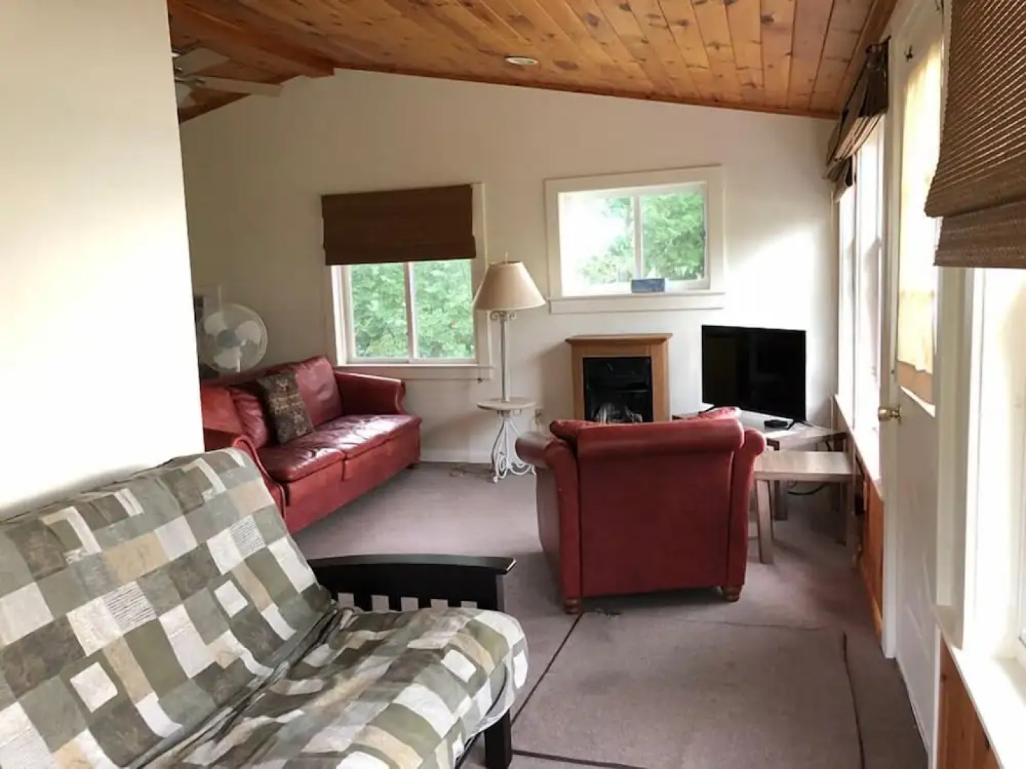 West Winds Motel & Cottages