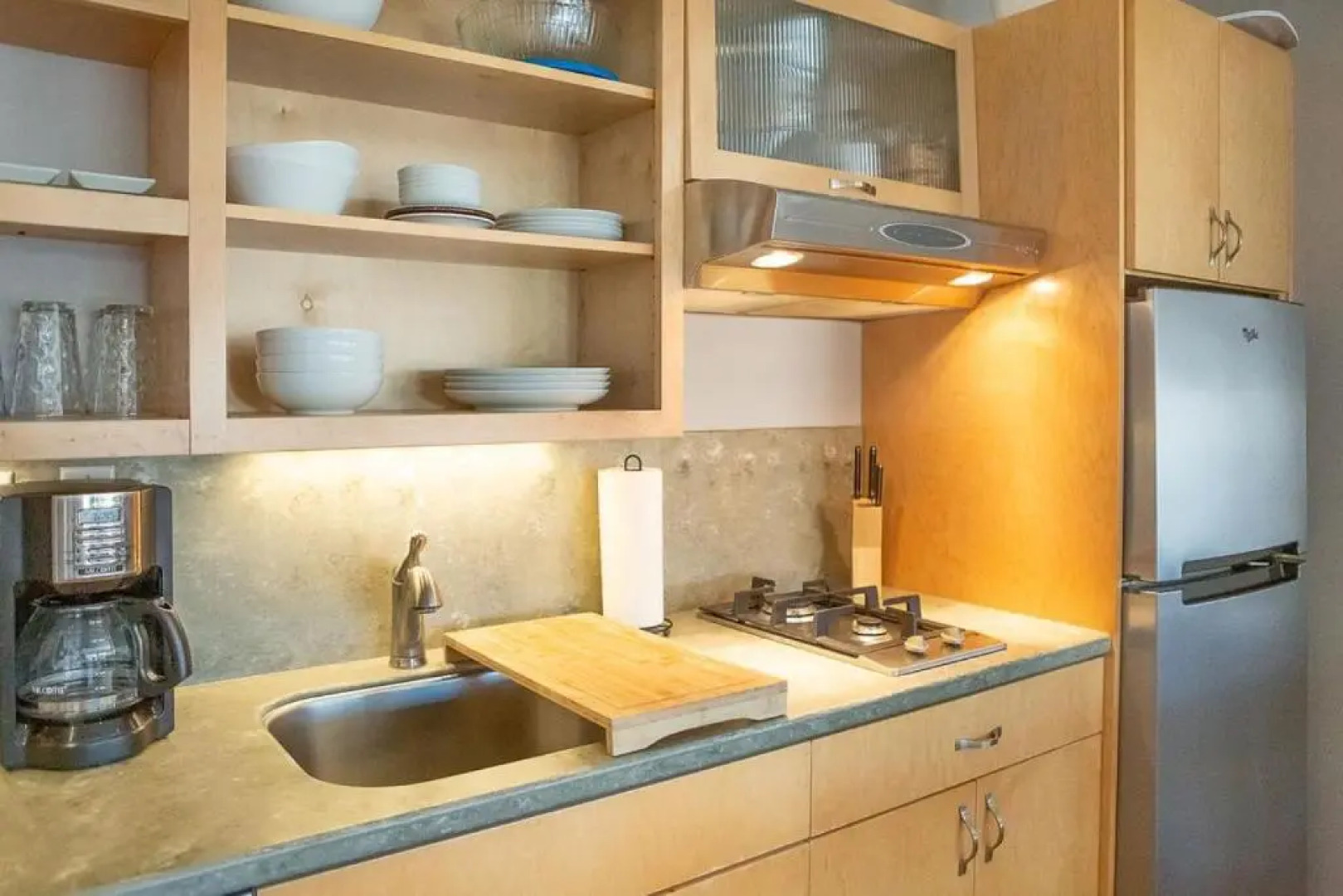 90 San Luis Street Unit B