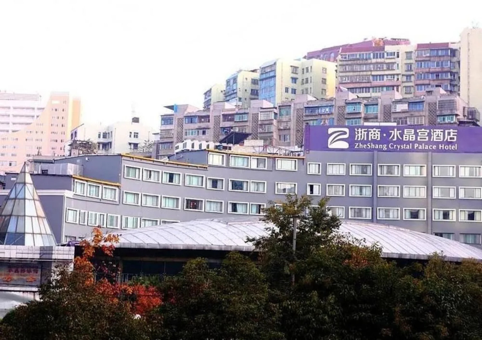 Vienna Hotel (Guiyang Fountain Subway Station Yangmingci Subway Station)