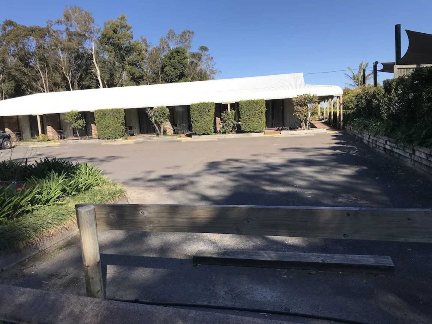 Tea Gardens Motel