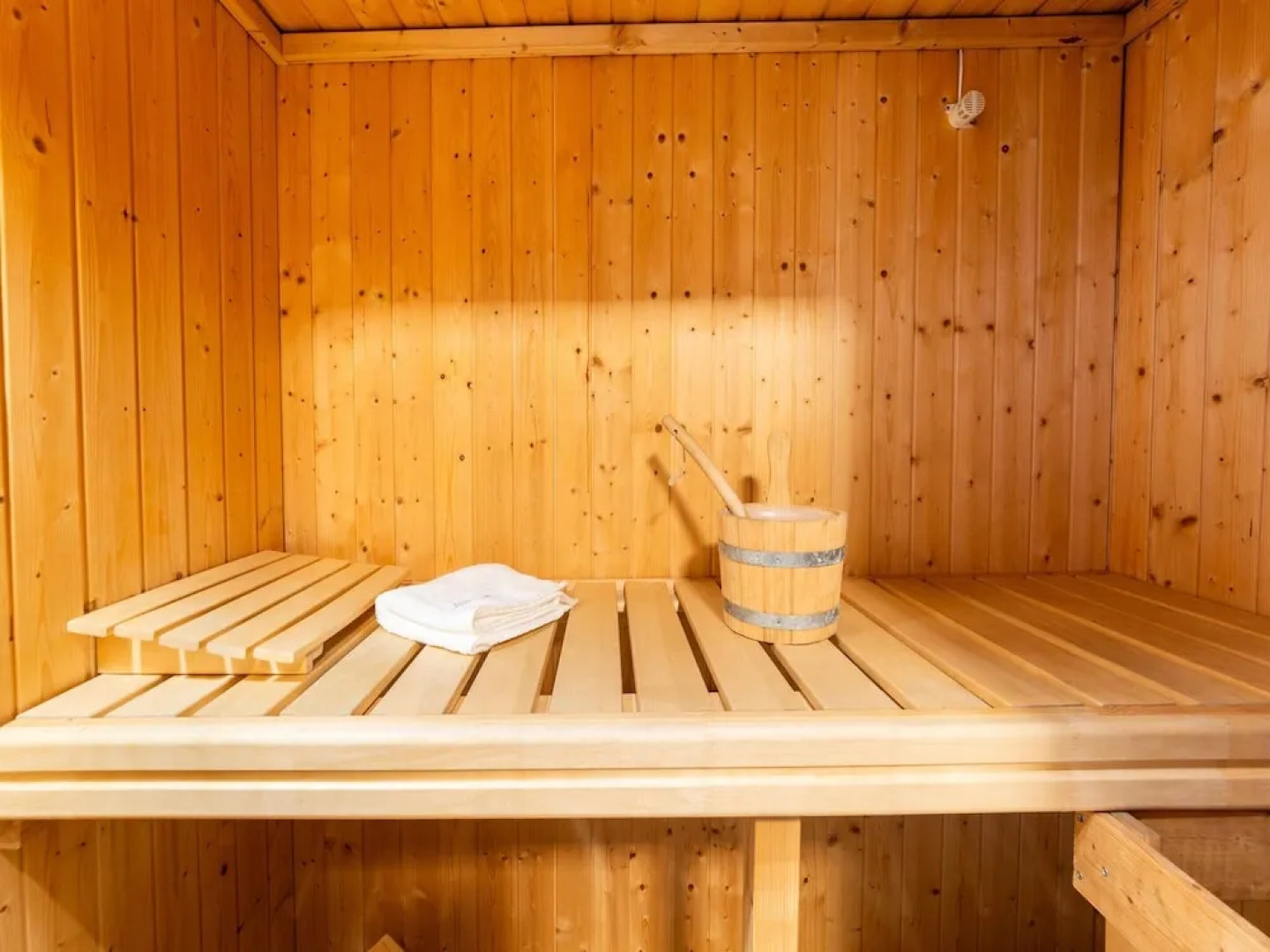 Premium Apartment With Bubble Bath