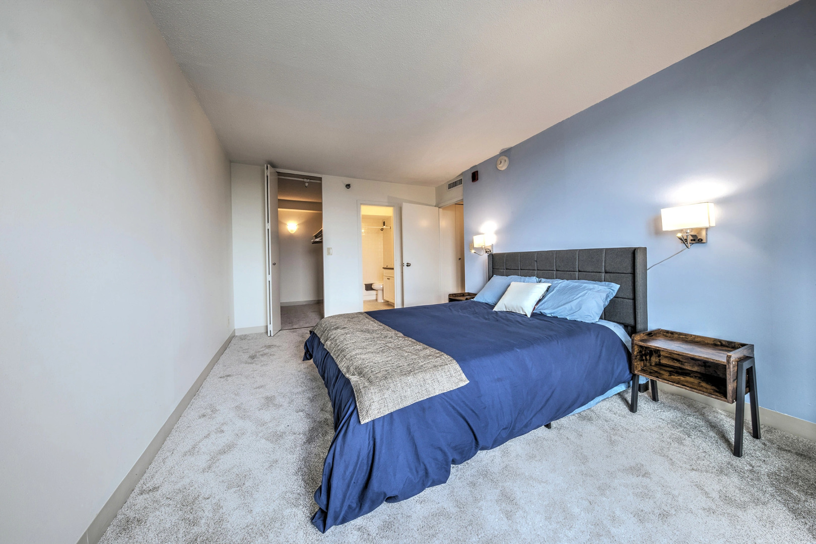 Upscale Apt with everything you need!