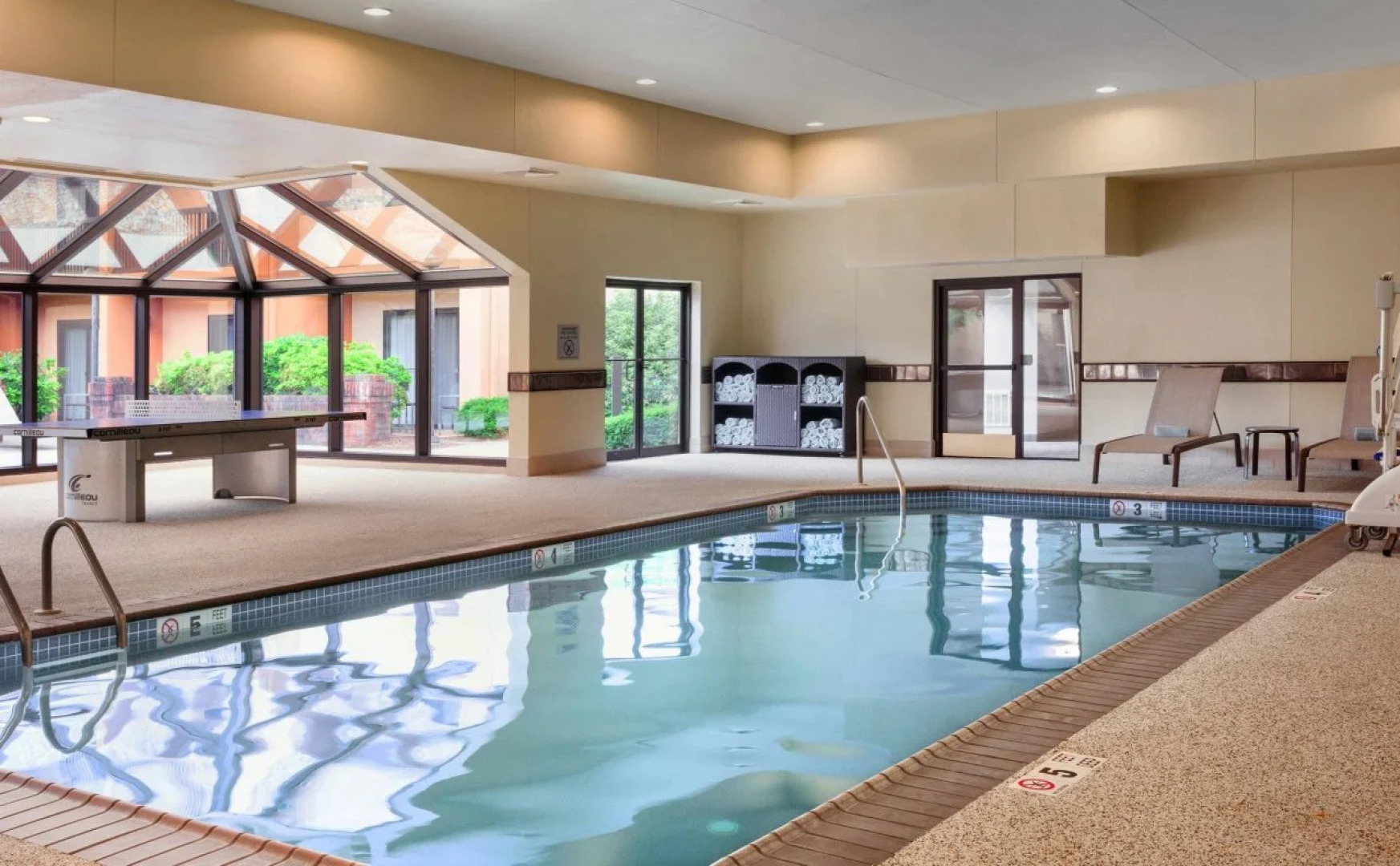 Courtyard by Marriott Mahwah