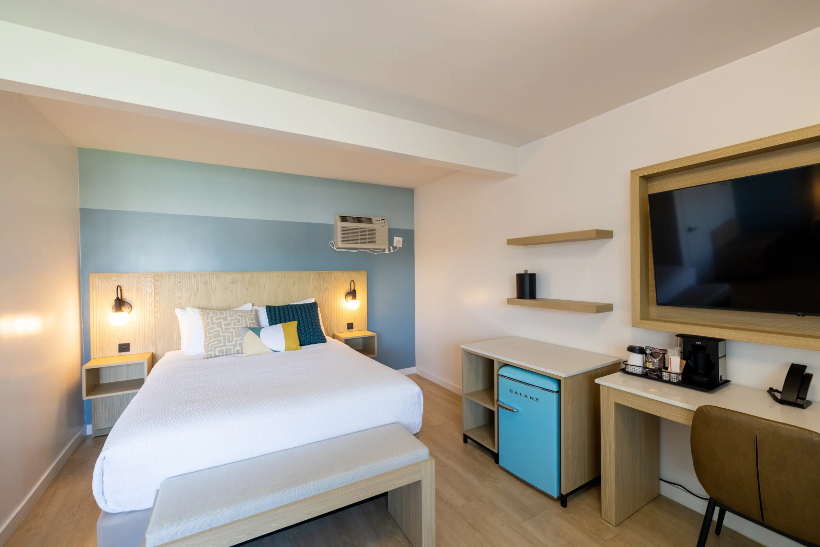 The Tides Oceanview Inn and Cottages