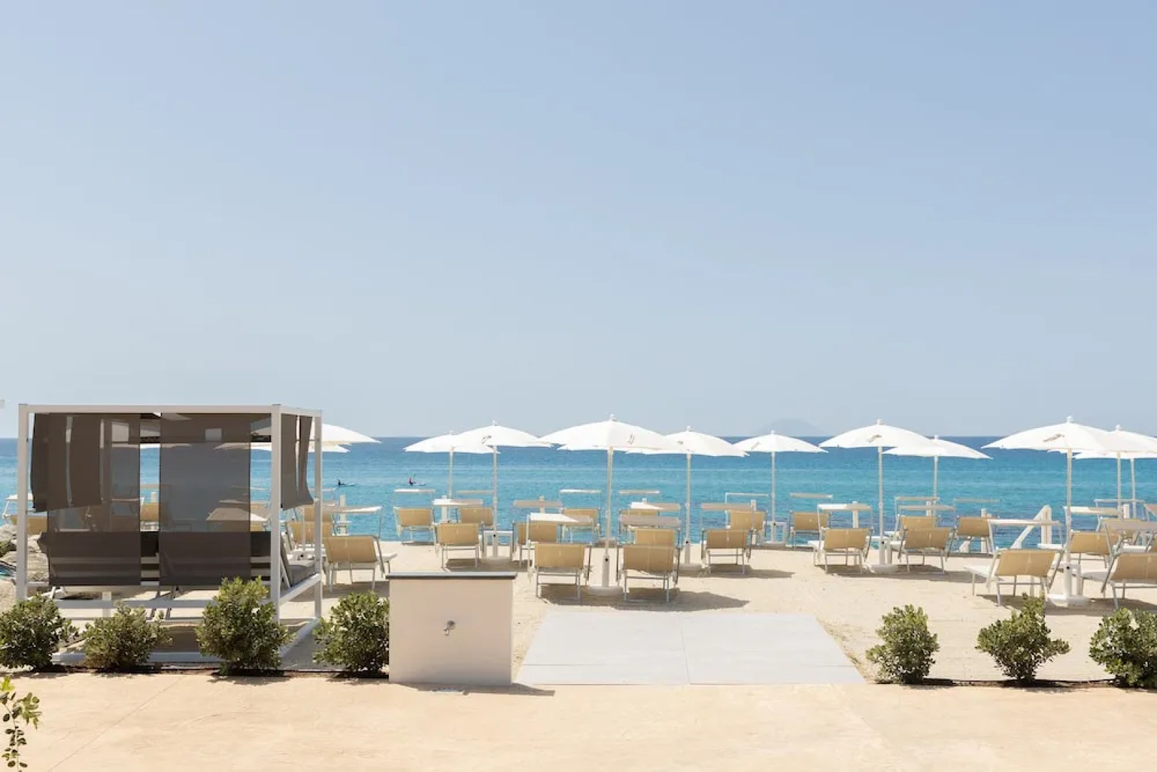 Midenza Seaside & Nature Retreat