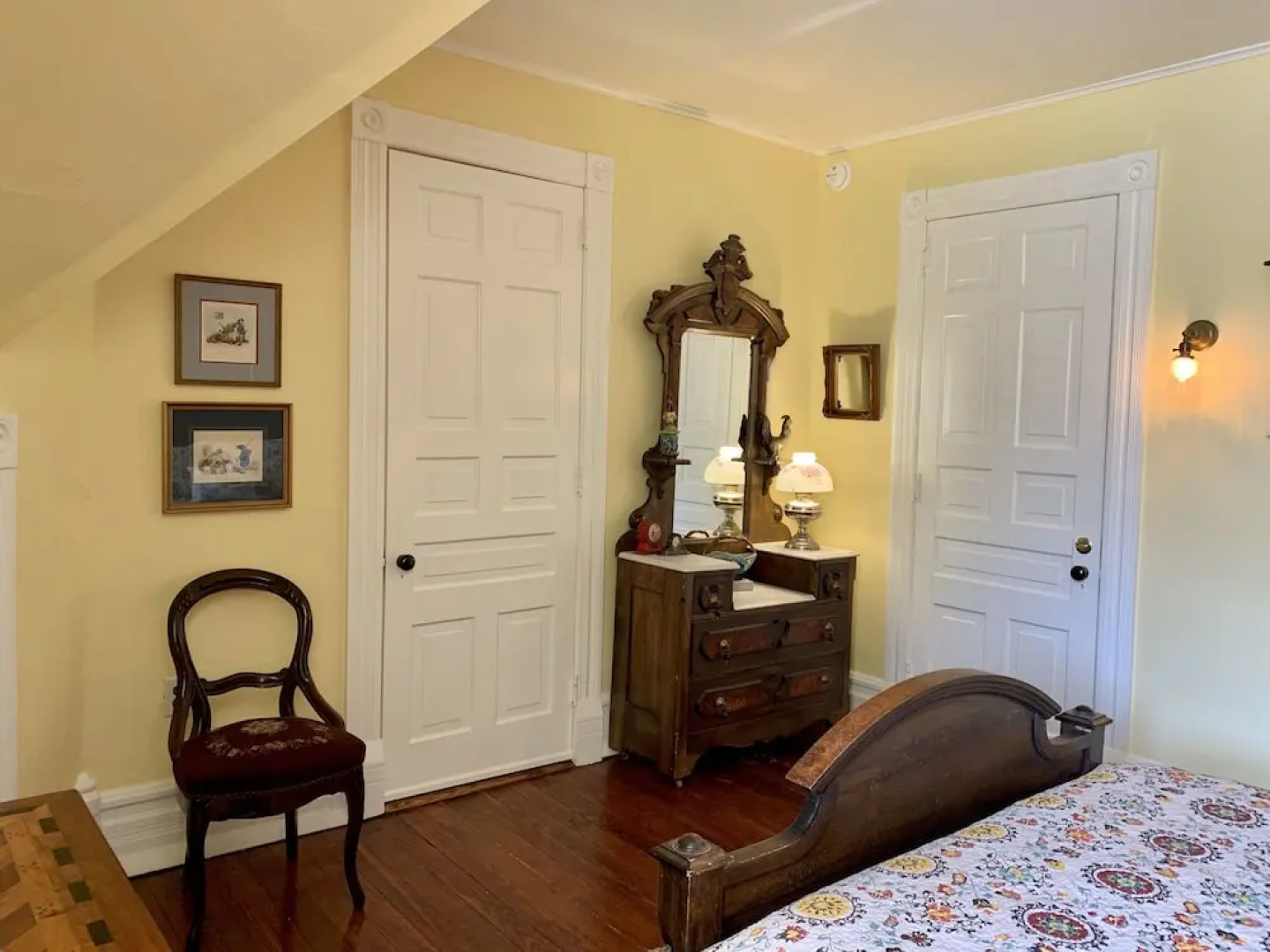 The Dolon House Bed and Breakfast