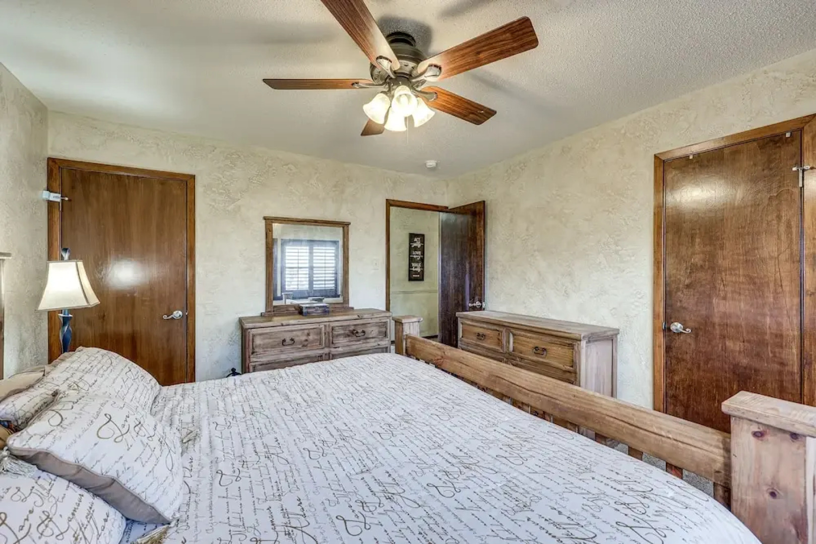 Hot Springs Resort Condo ~ 7 Mi to Bathhouse Row!