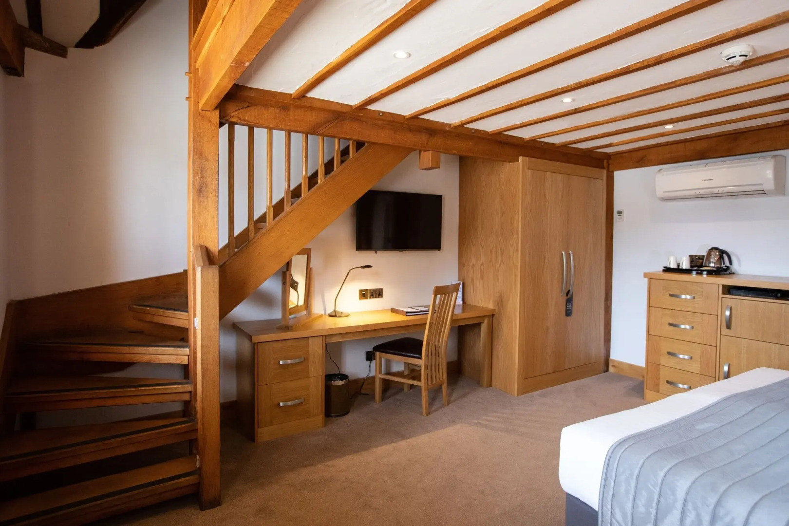 Tewinbury Farm Hotel