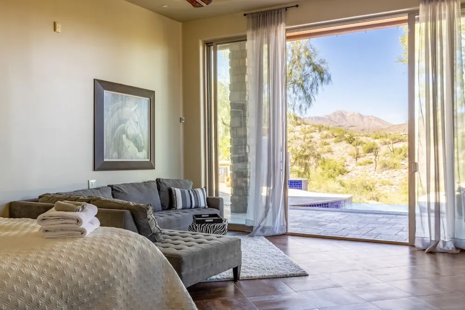 All-Suite Tuscan Home W/ Pool, SPA & Sports Court Home