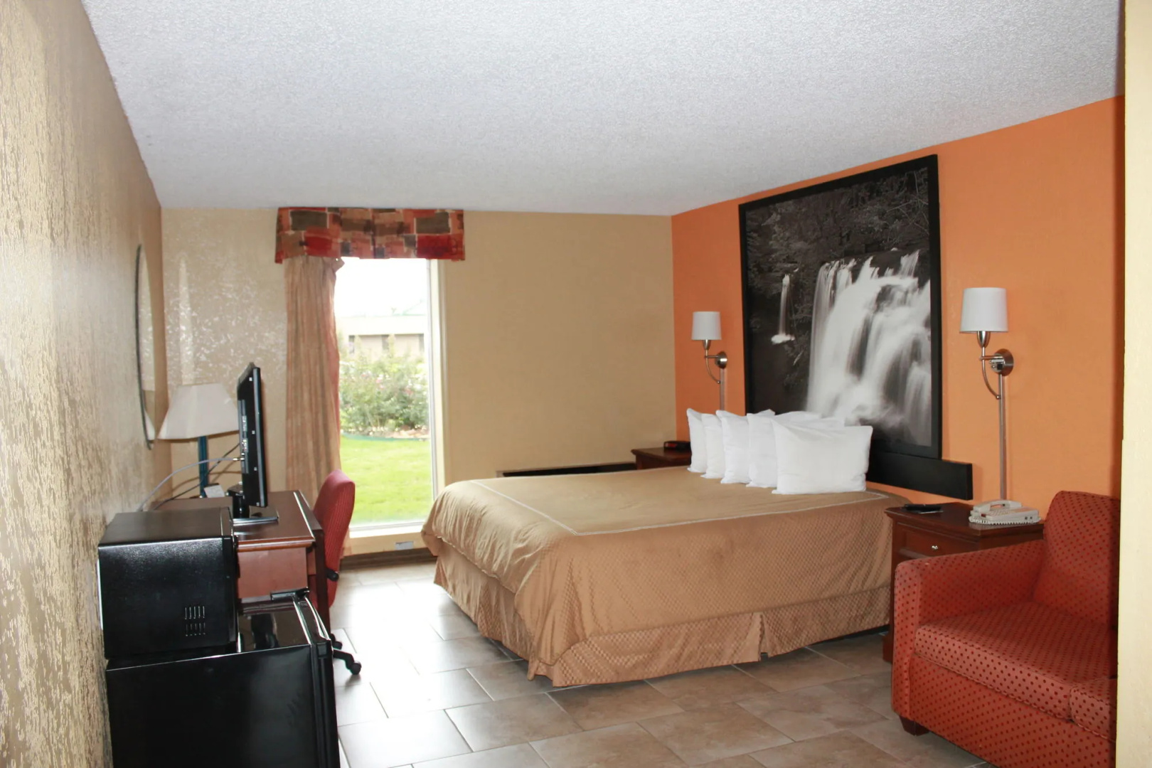 Fairview Inn & Suites