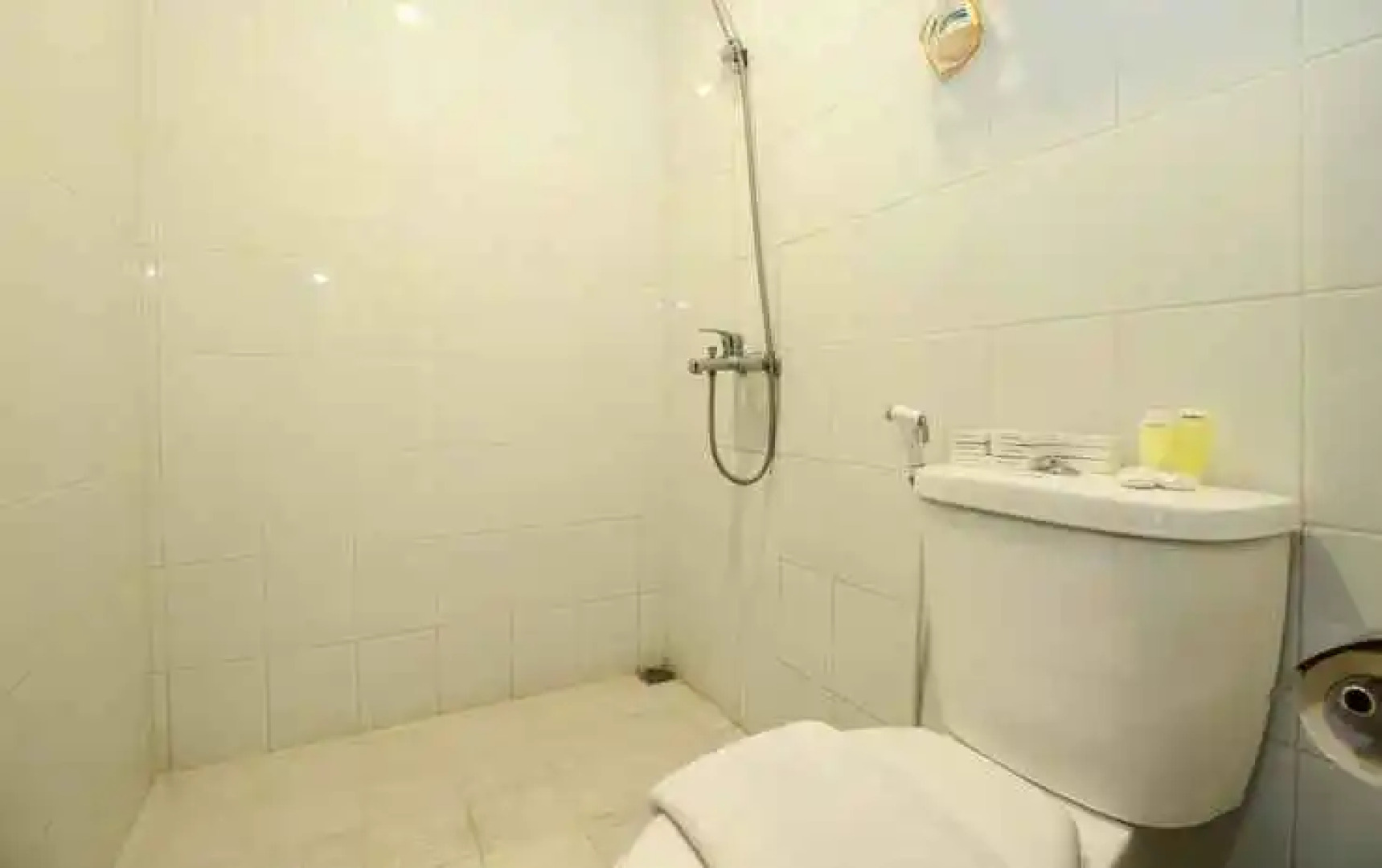 Watu Agung Guest House