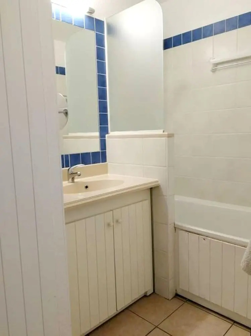 Apartment With one Bedroom in Lacanau, With Shared Pool and Furnished Terrace - 20 m From the Beach