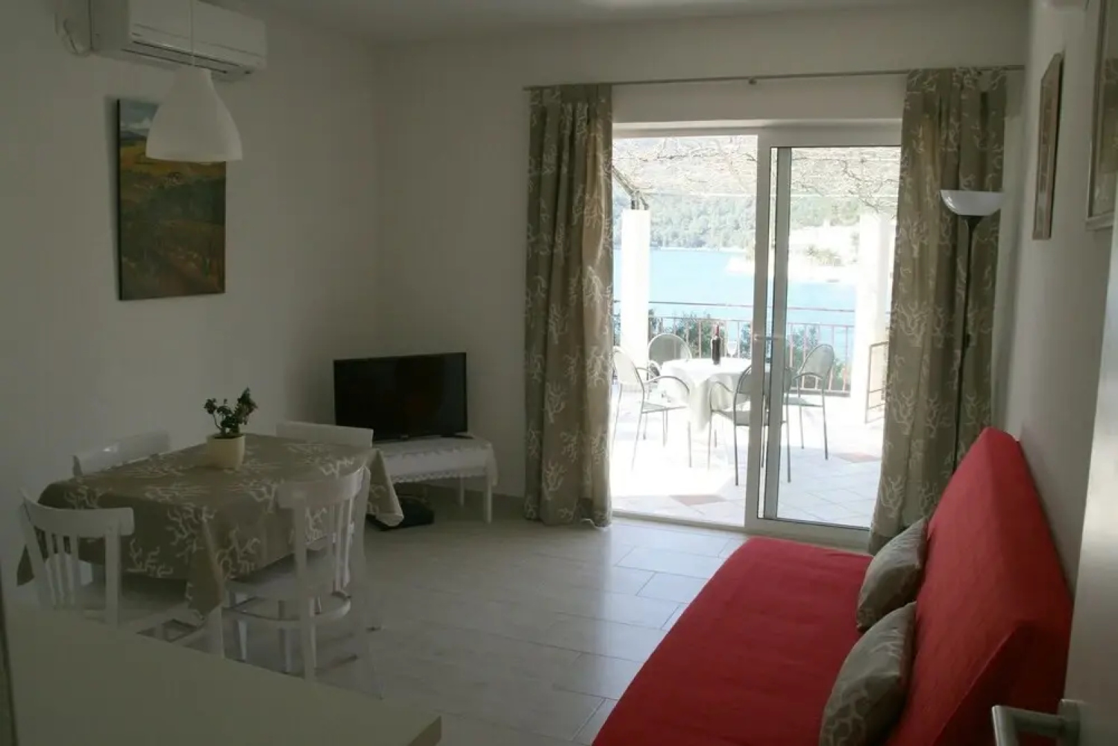 Robert - 5m From the sea - A1