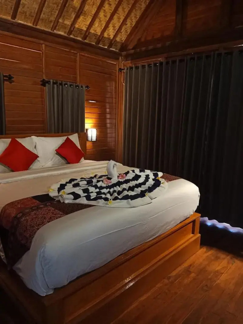 Ss Pangket Bungalow by ZUZU