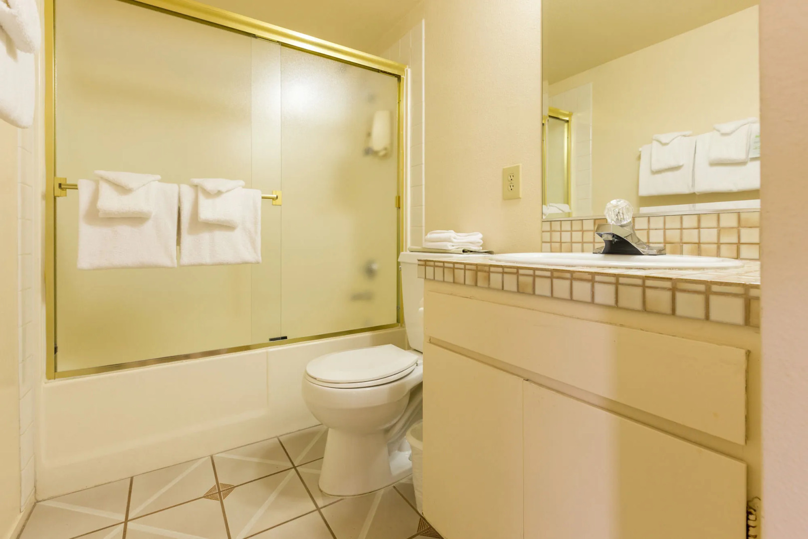 Channel Island Shores