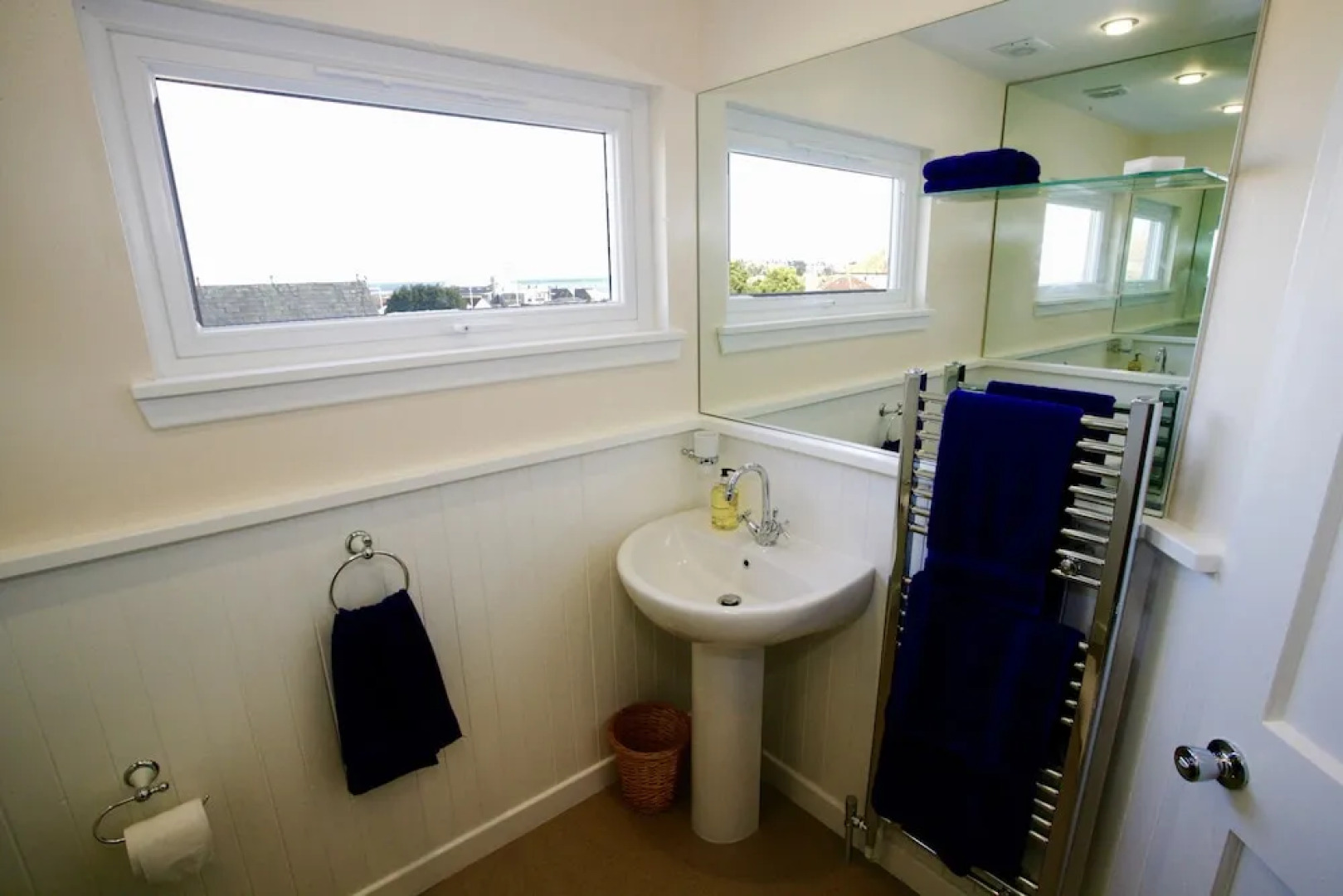 No12 Bed and Breakfast